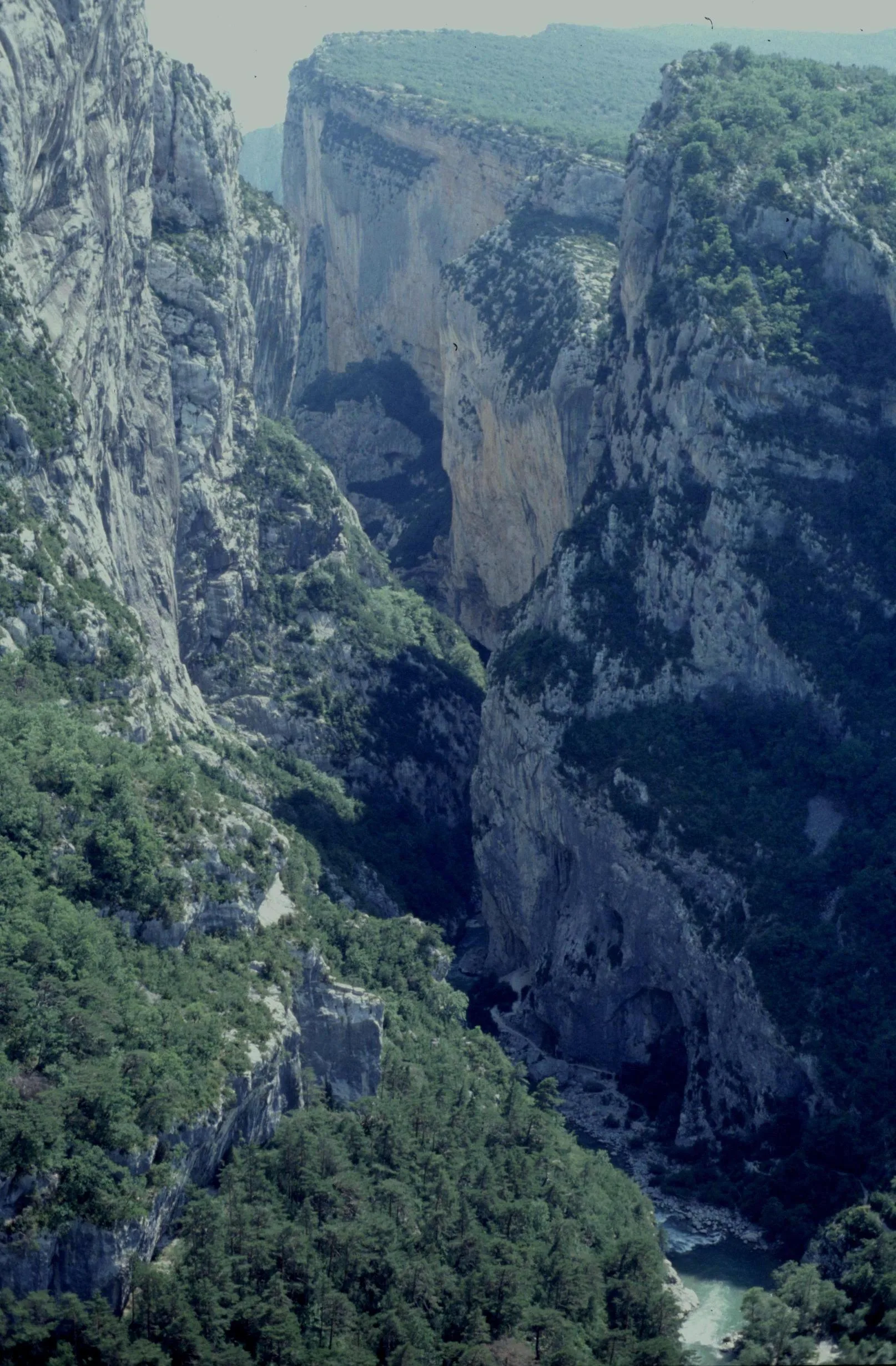 lac des Sirènes à Aiguines — À 746 m du lac