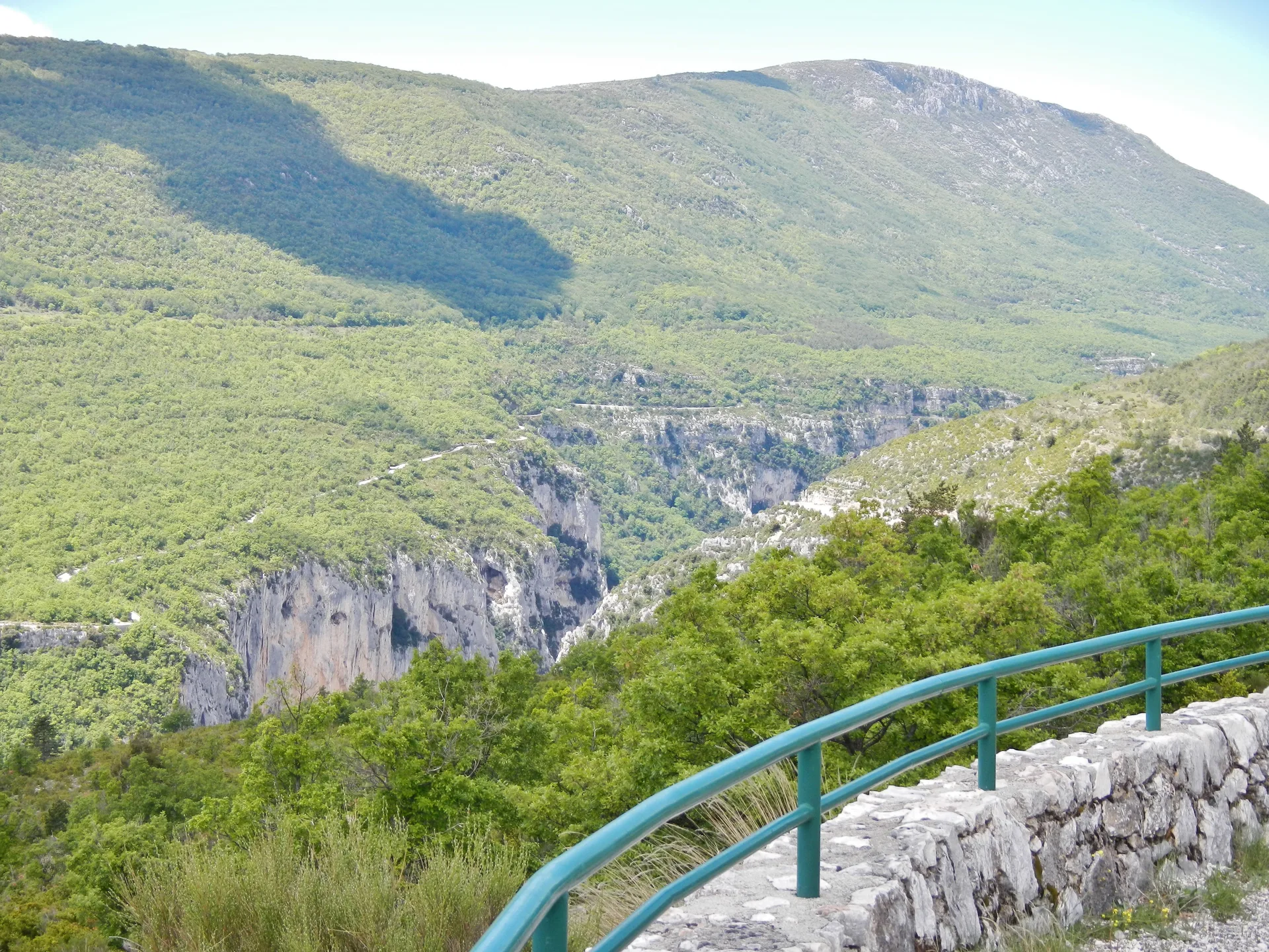 lac des Sirènes à Aiguines — À 1,4 km du lac