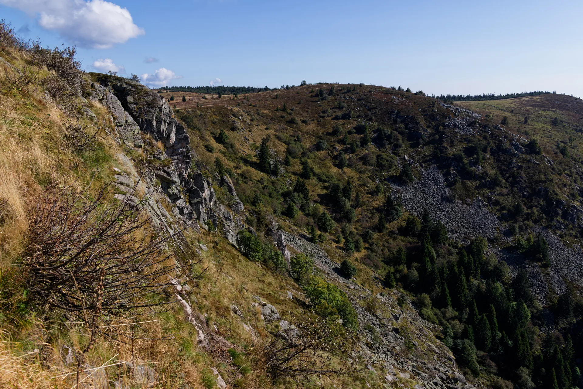 Lac des Truites ou lac du Forlet à Soultzeren — À 767 m du lac
