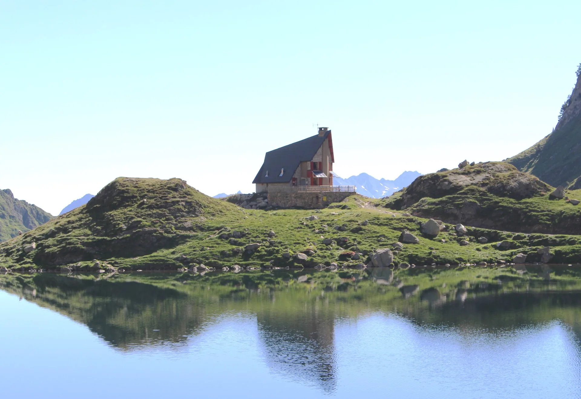 Lac du Barbat à Estaing — À 2,6 km du lac