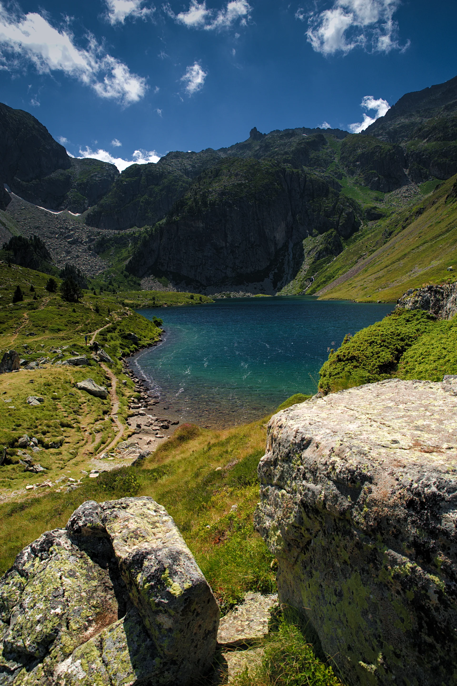 Lac du Barbat à Estaing — À 2,7 km du lac