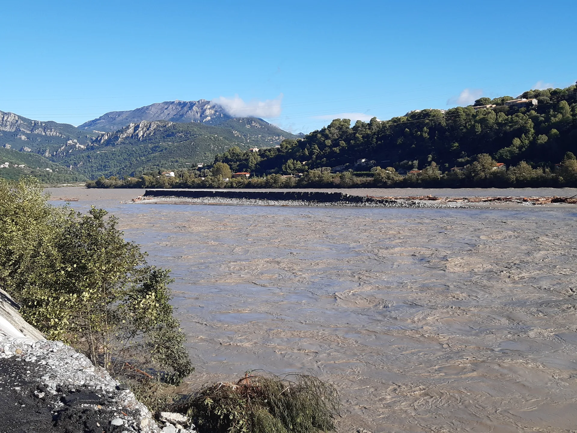 Lac du Broc à Le Broc — À 2,3 km du lac