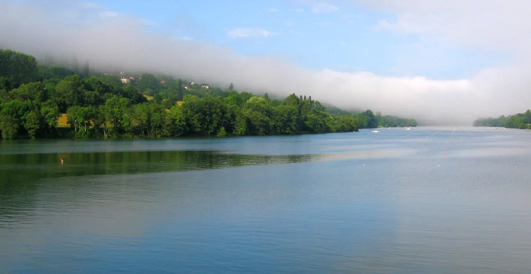 Lac du Causse à Lissac-sur-Couze — À 1,6 km du lac