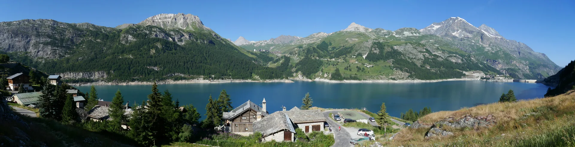 Lac du Chevril à Tignes — Sur le lac