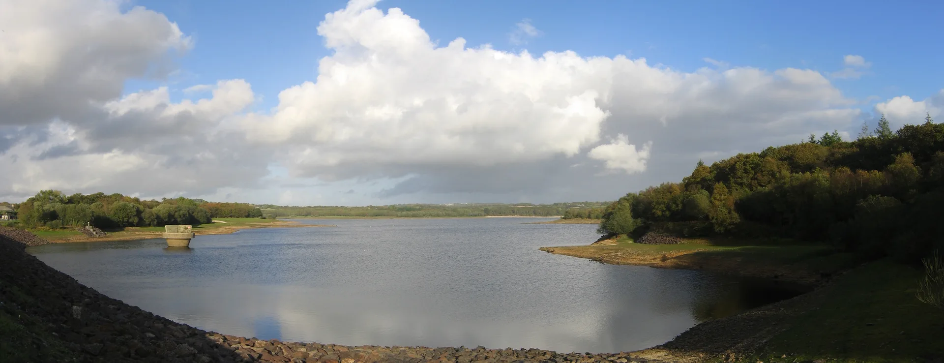 Lac du Drennec à Commana — À 1,5 km du lac