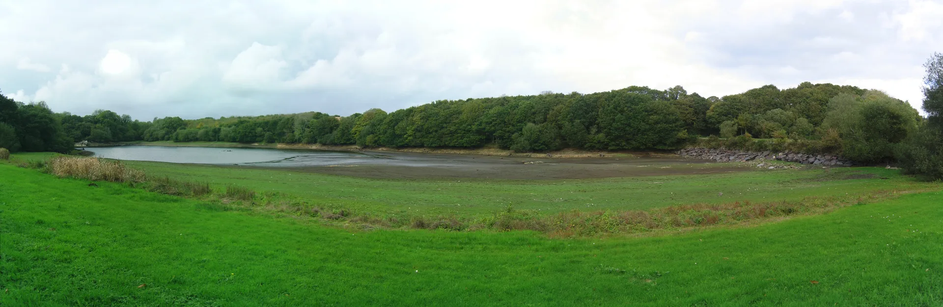 Lac du Drennec à Commana — À 296 m du lac