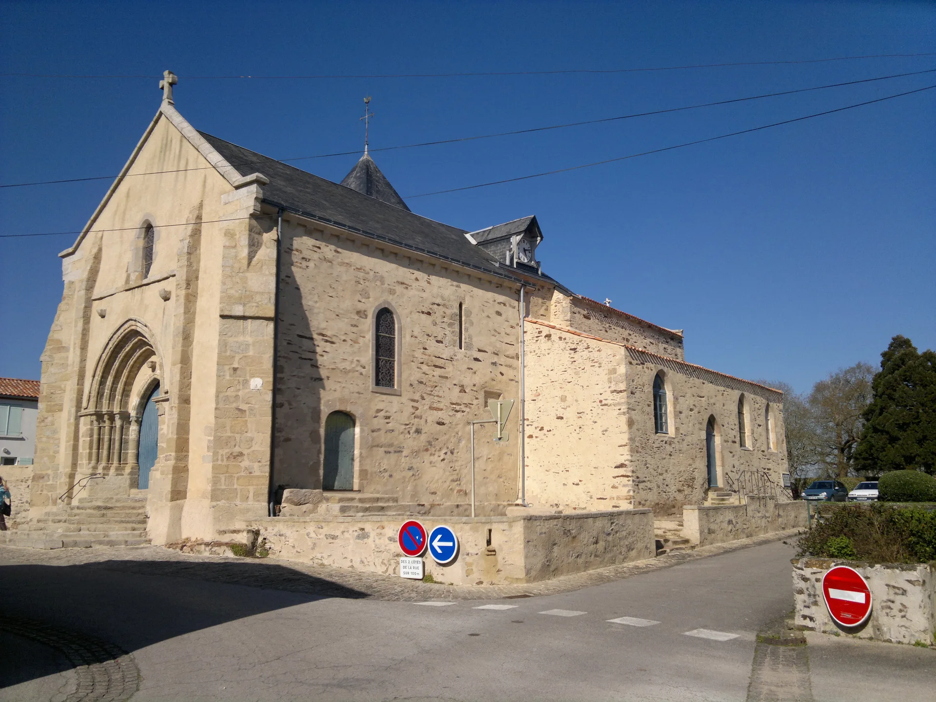Lac du Jaunay à Saint-Julien-des-Landes — À 3,2 km du lac