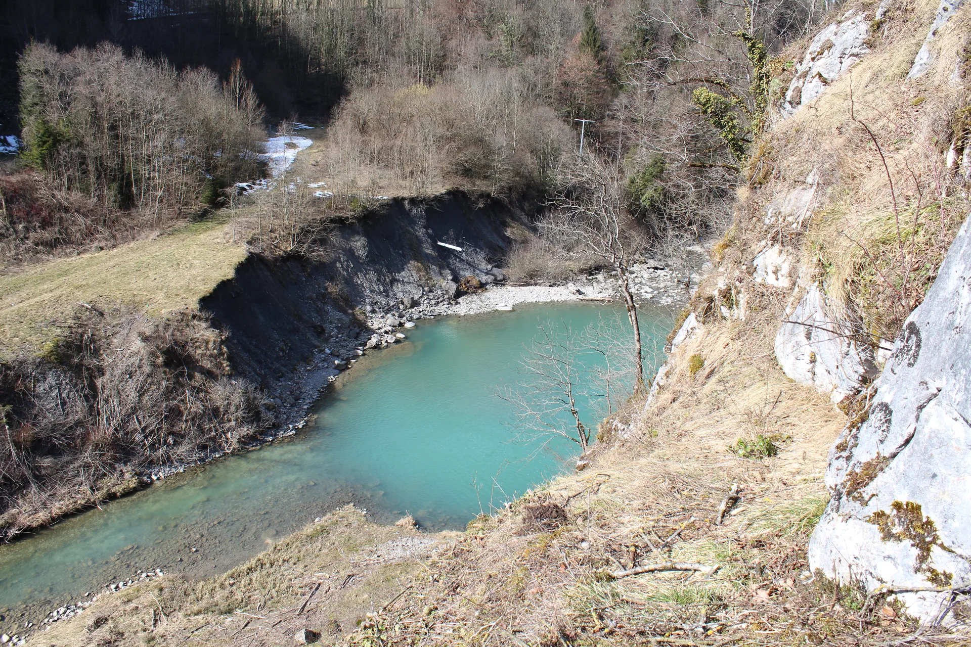 Lac du Jotty à La Baume — Sur le lac