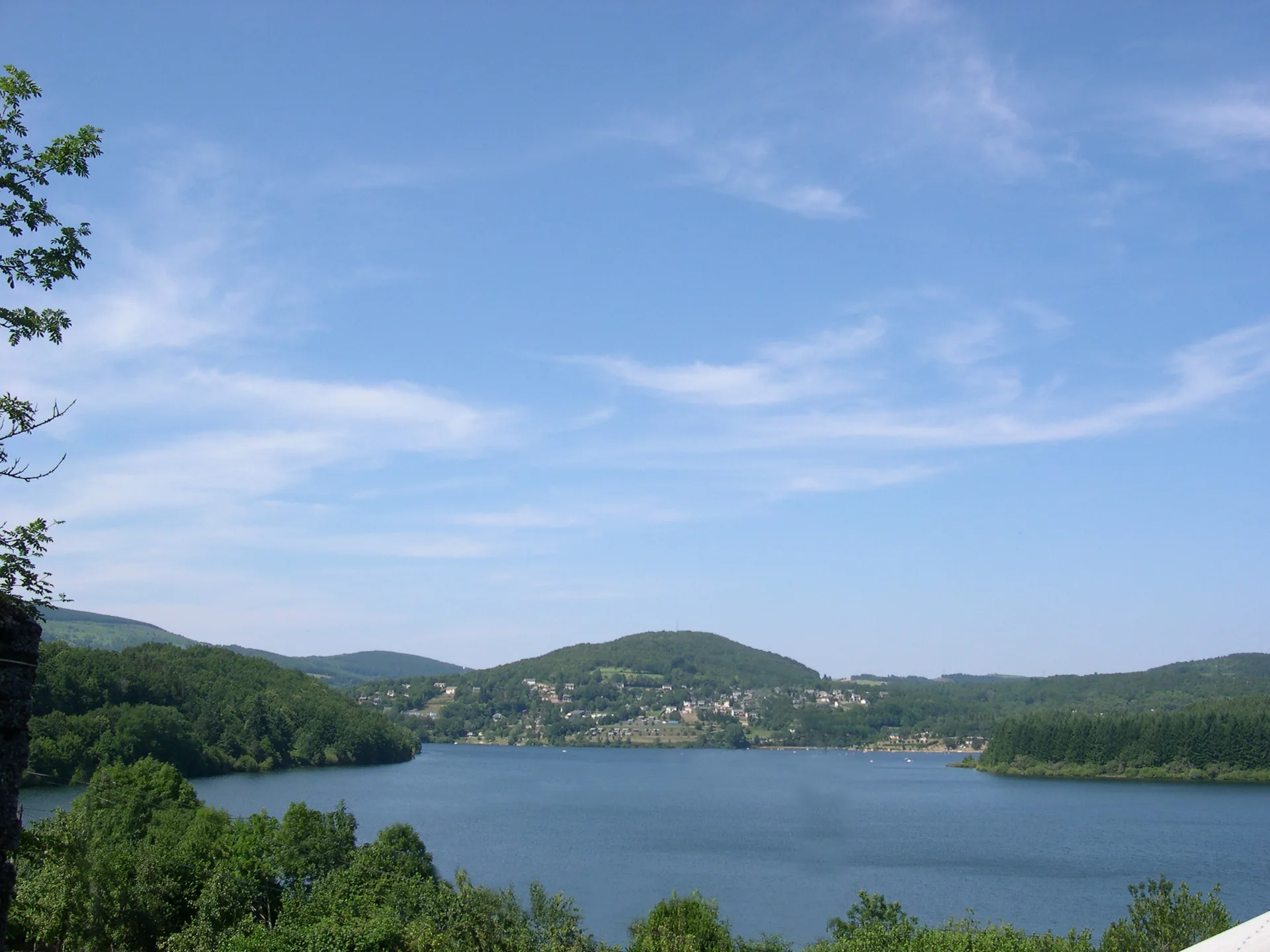 Lac du Laouzas à Nages — À 1,9 km du lac