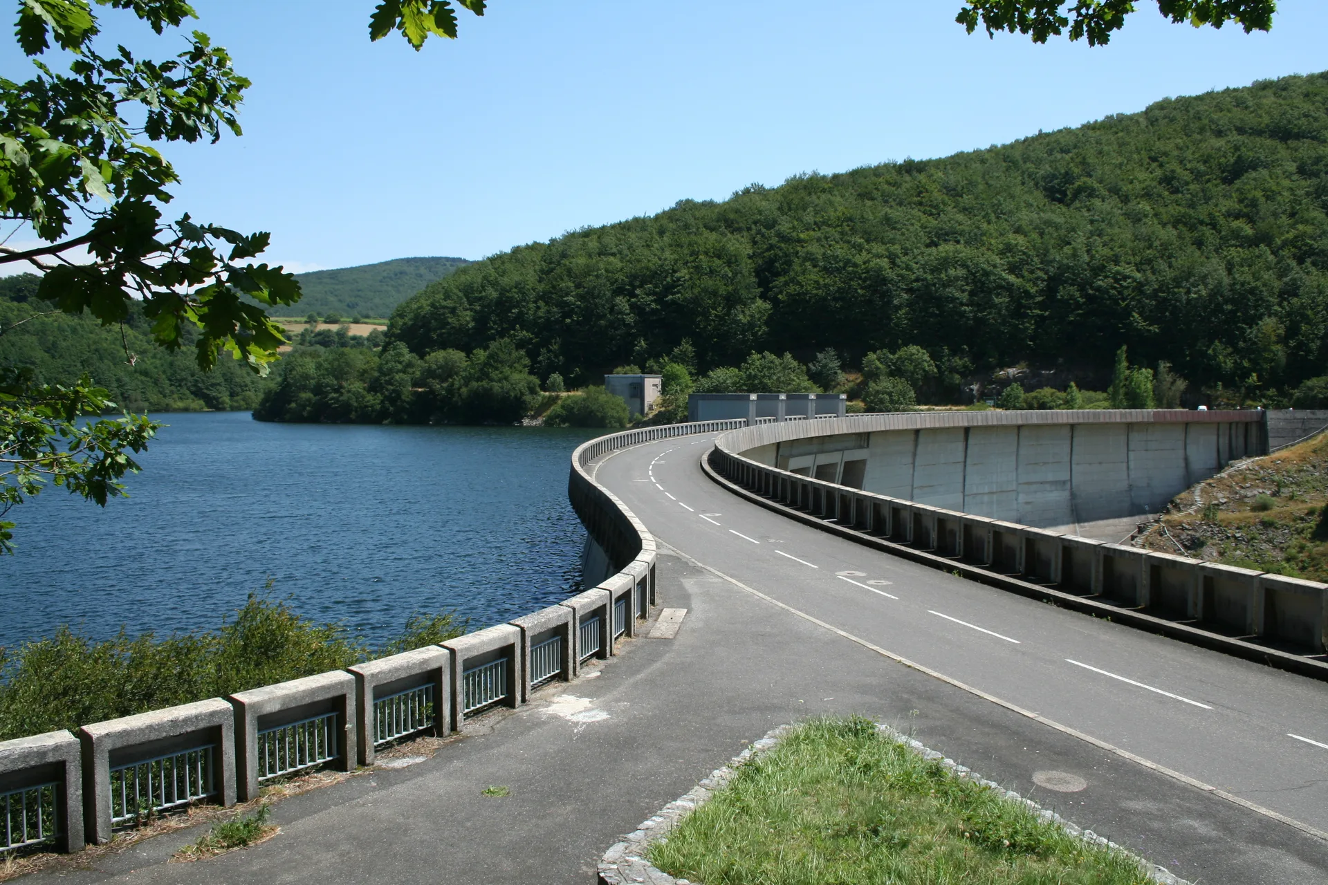 Lac du Laouzas à Nages — À 1,9 km du lac