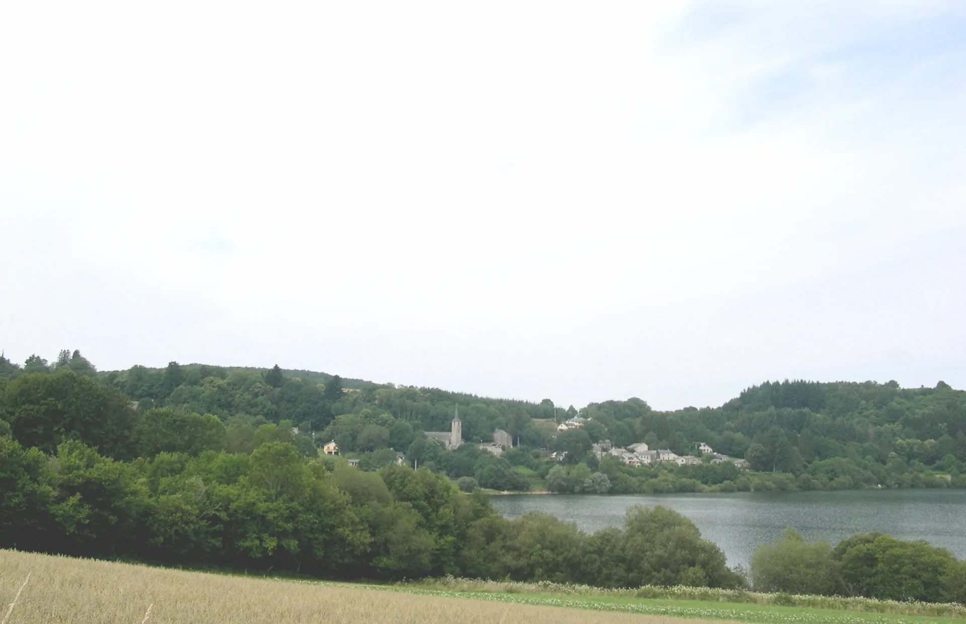 Lac du Laouzas à Nages — À 1,9 km du lac