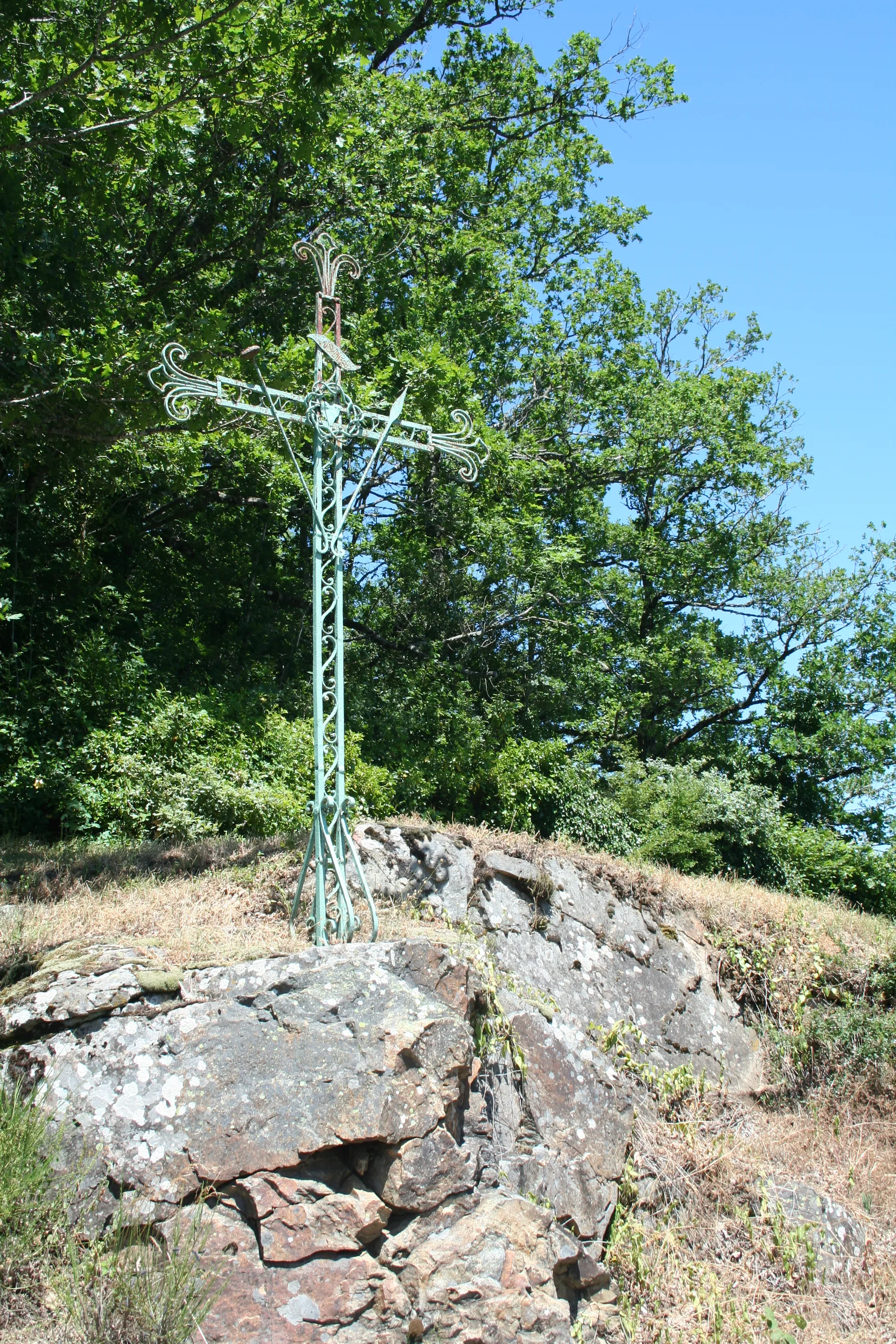 Lac du Laouzas à Nages — À 2,1 km du lac