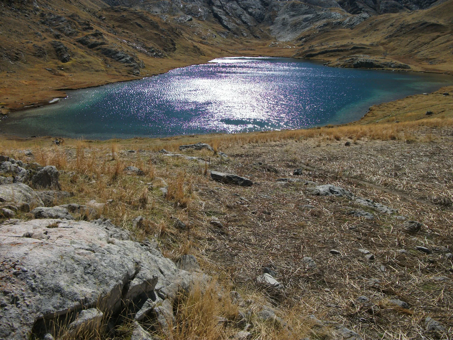 Lac du Lauzanier à Val d'Oronaye — À 305 m du lac