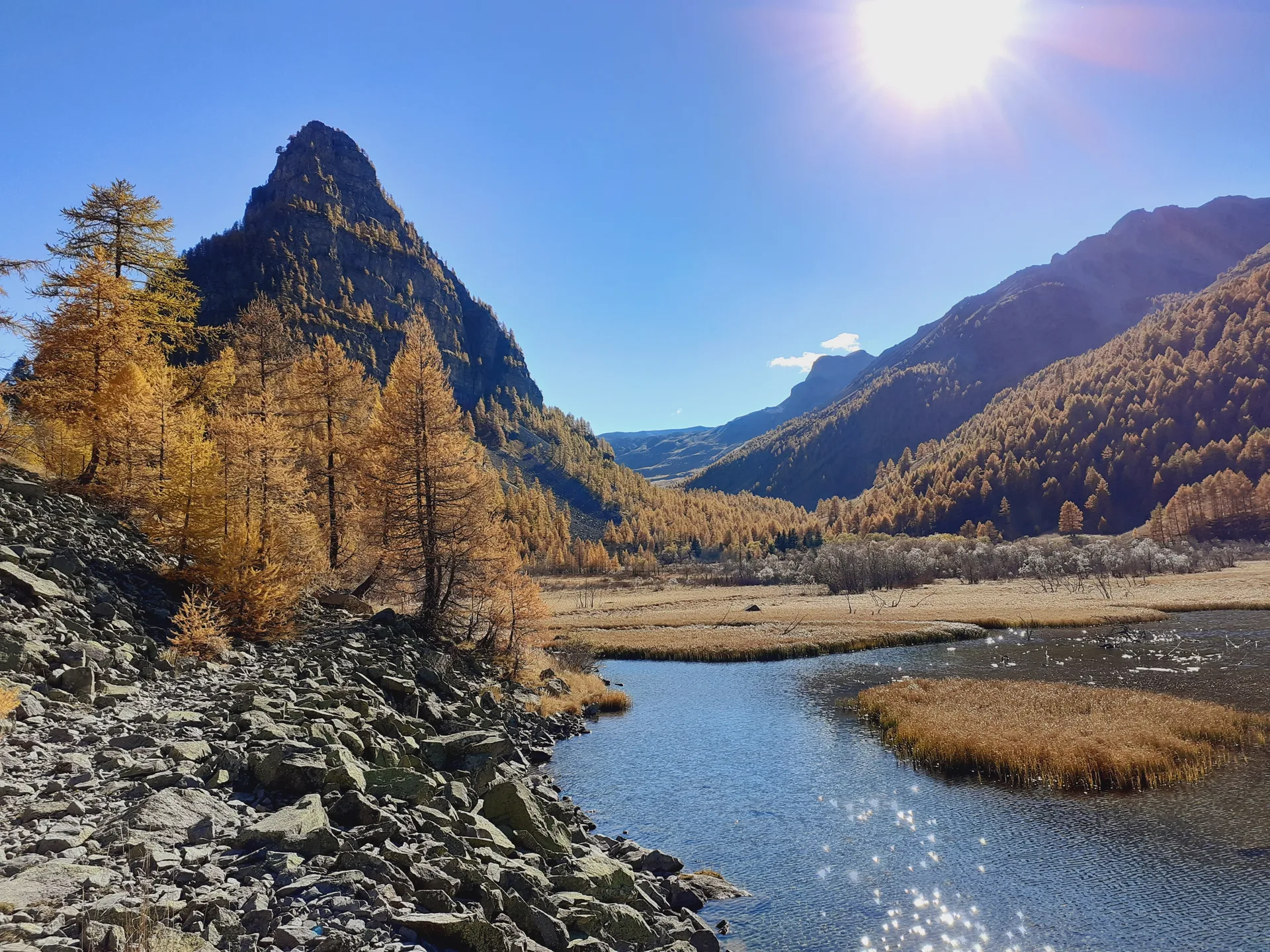 Lac du Lauzanier à Val d'Oronaye — À 3,0 km du lac