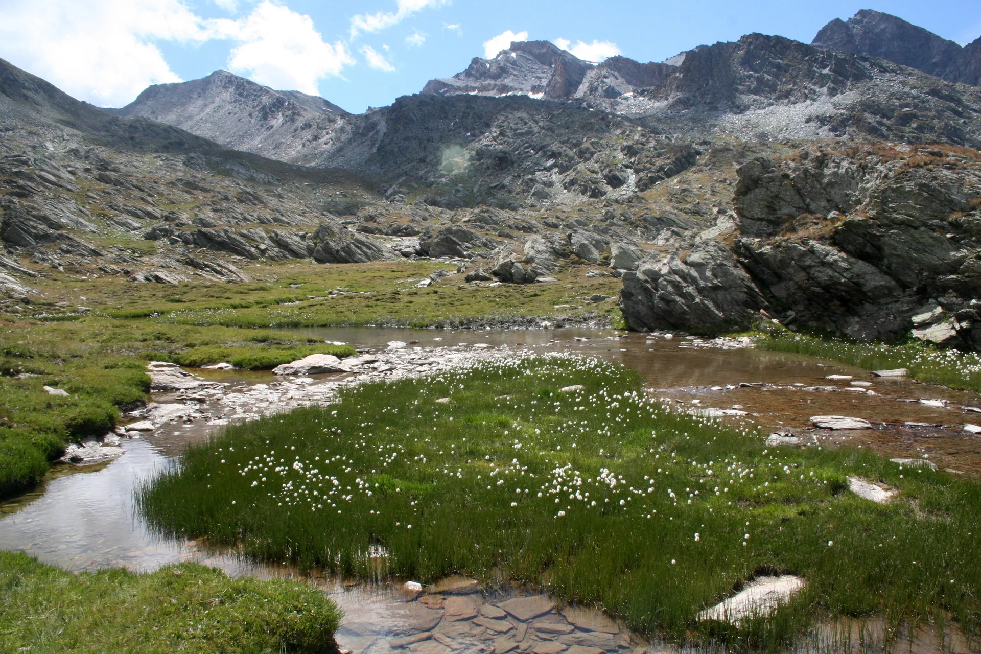 Lac du Longet à Saint-Paul-sur-Ubaye — À 593 m du lac