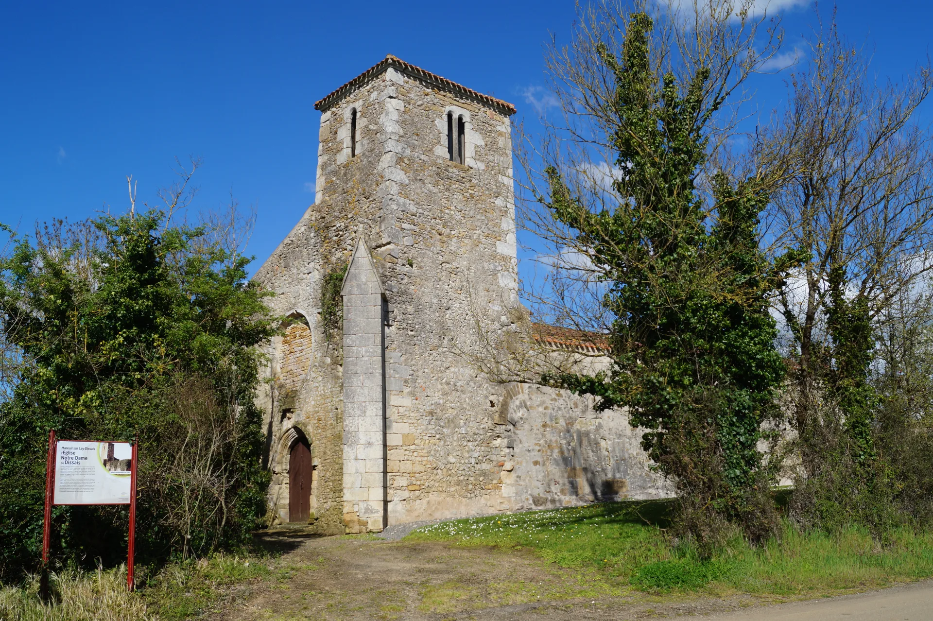 Lac du Marillet à Château-Guibert — À 4,4 km du lac