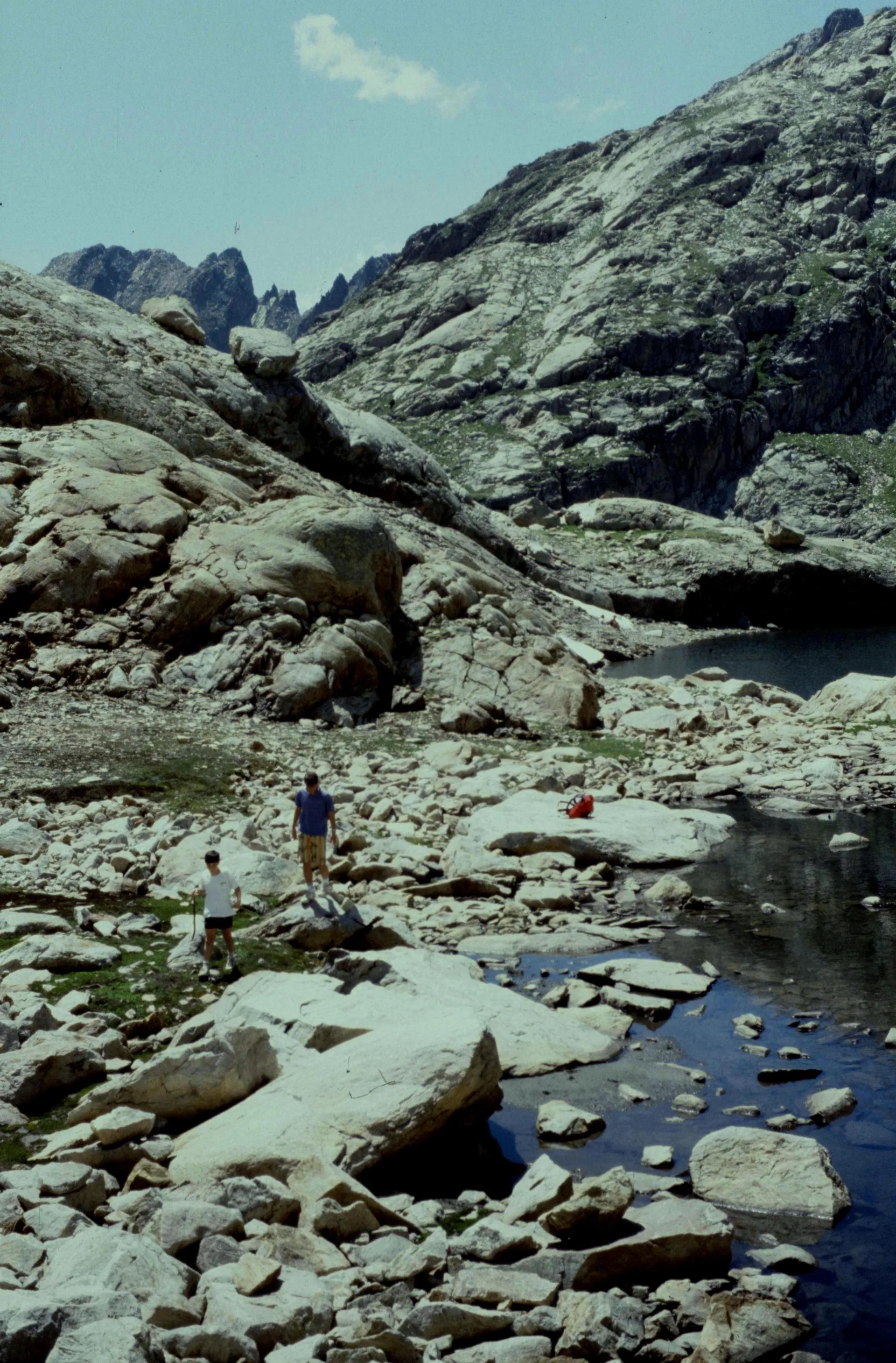 Lac du Mercantour à Saint-Martin-Vésubie — À 2,6 km du lac