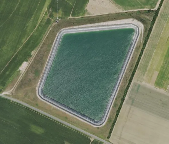 Lac du Mignon à Saint-Hilaire-la-Palud — À 3,8 km du lac