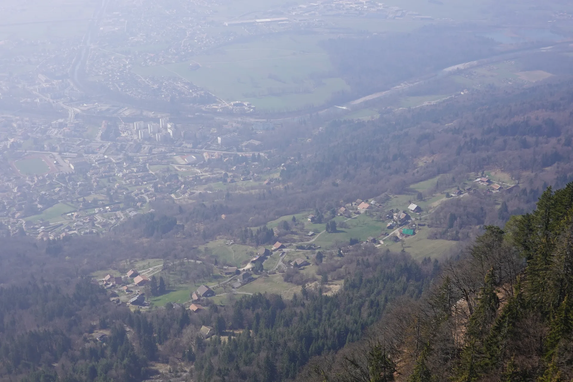 Lac du Mole à La Tour — À 4,3 km du lac