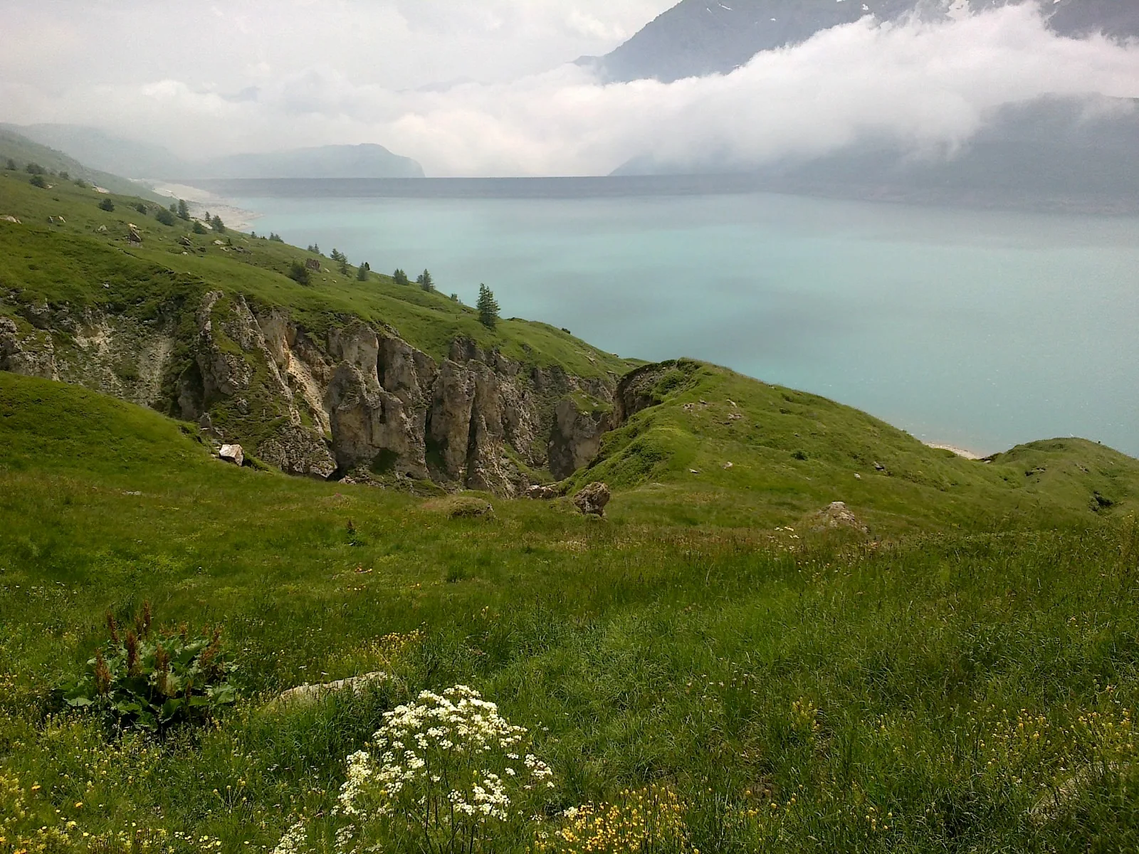 Lac du Mont Cenis à Val-Cenis — À 1,1 km du lac