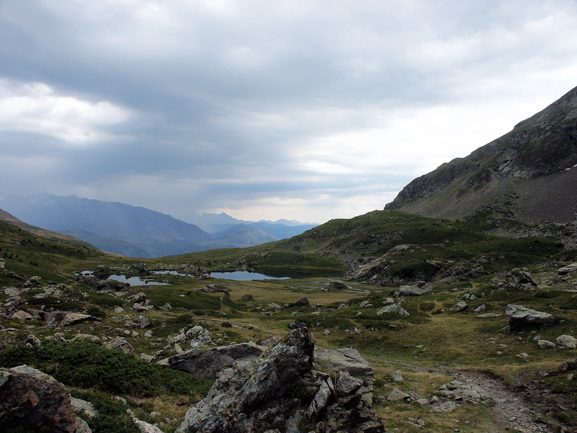 Lac du Poursollet à Livet-et-Gavet — À 1,9 km du lac