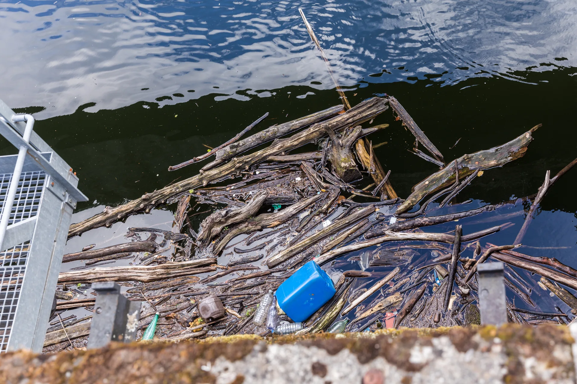 Lac du Sablier à Servières-le-Château — À 2,1 km du lac