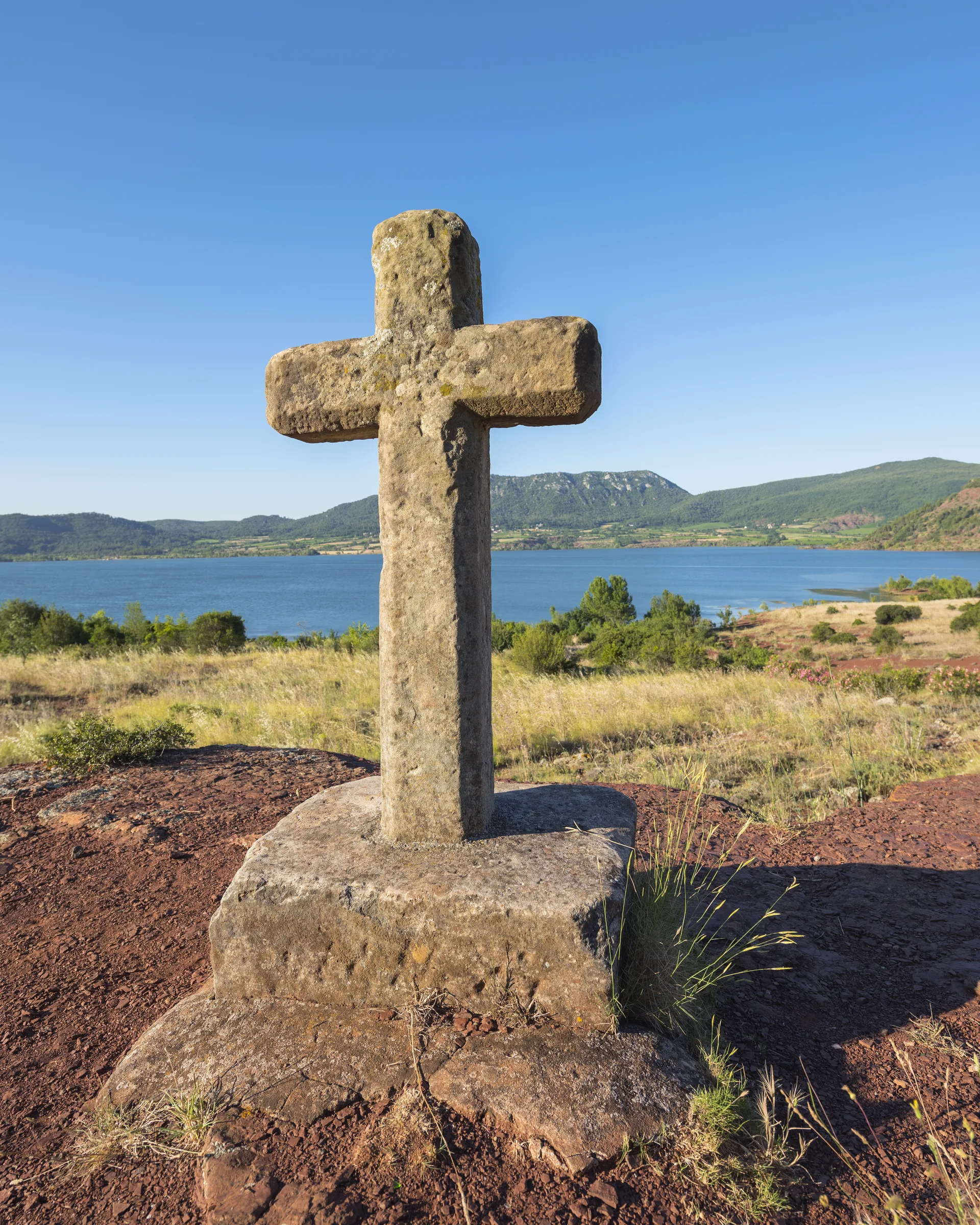 Lac du Salagou La Chapelle à Celles — À 335 m du lac