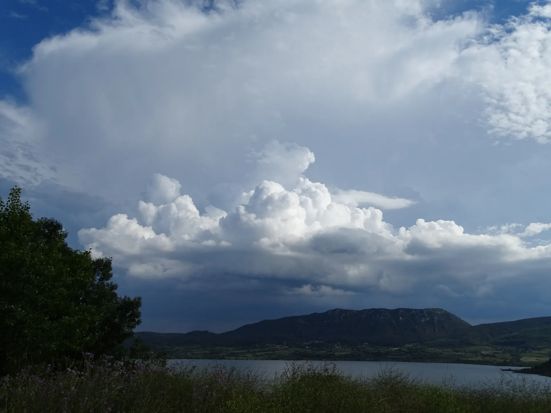 Lac du Salagou La Chapelle à Celles — À 502 m du lac