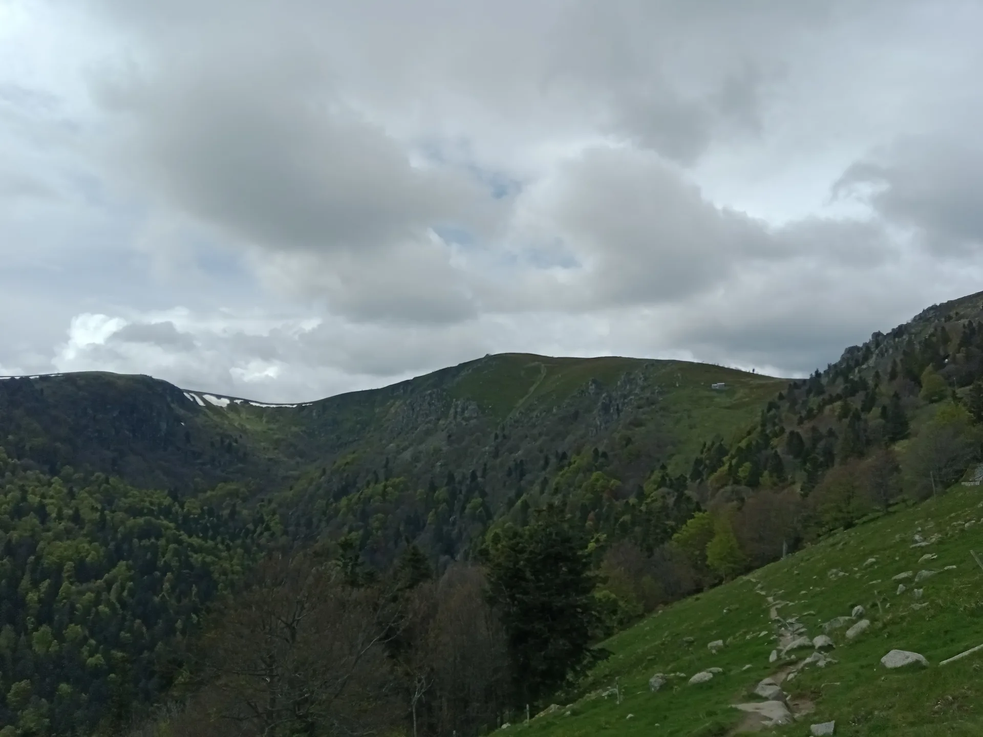 Lac du Schiessrothried à Metzeral — À 398 m du lac