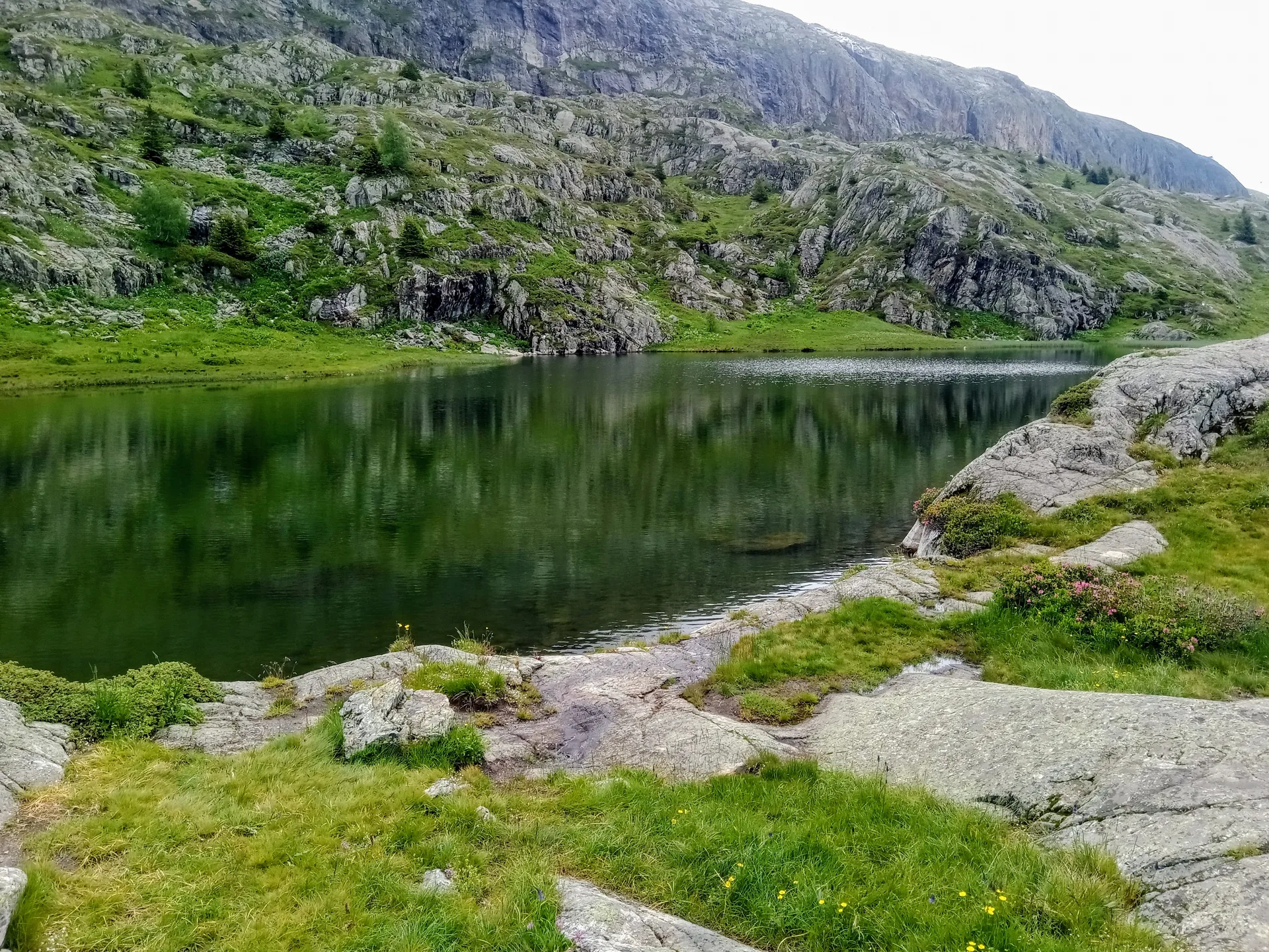 Lac du Verney à Allemond — À 3,6 km du lac