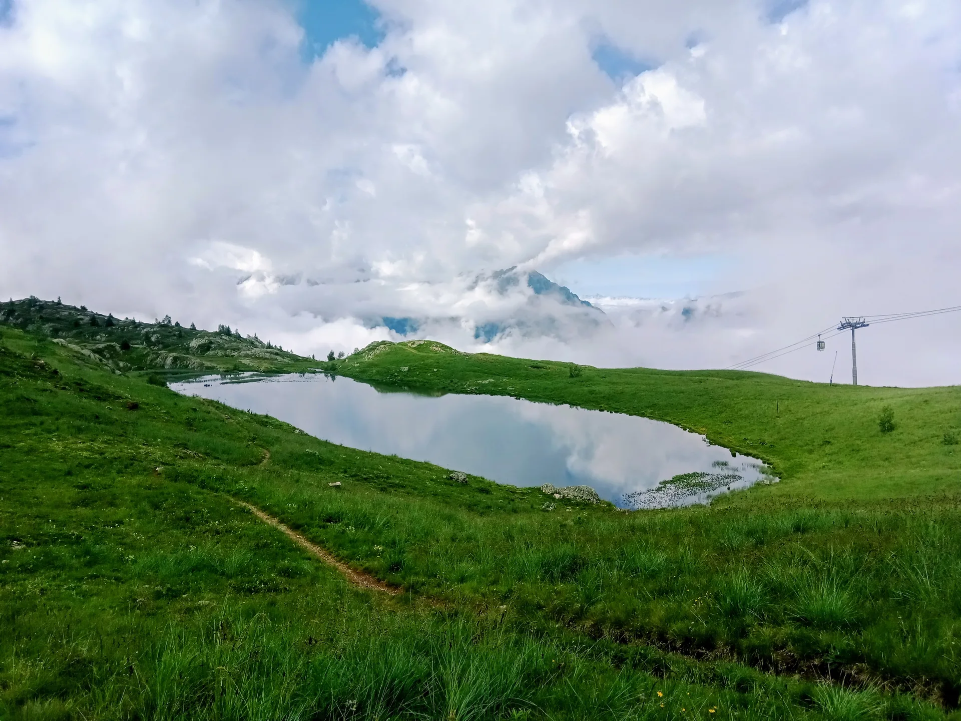 Lac du Verney à Allemond — À 3,7 km du lac