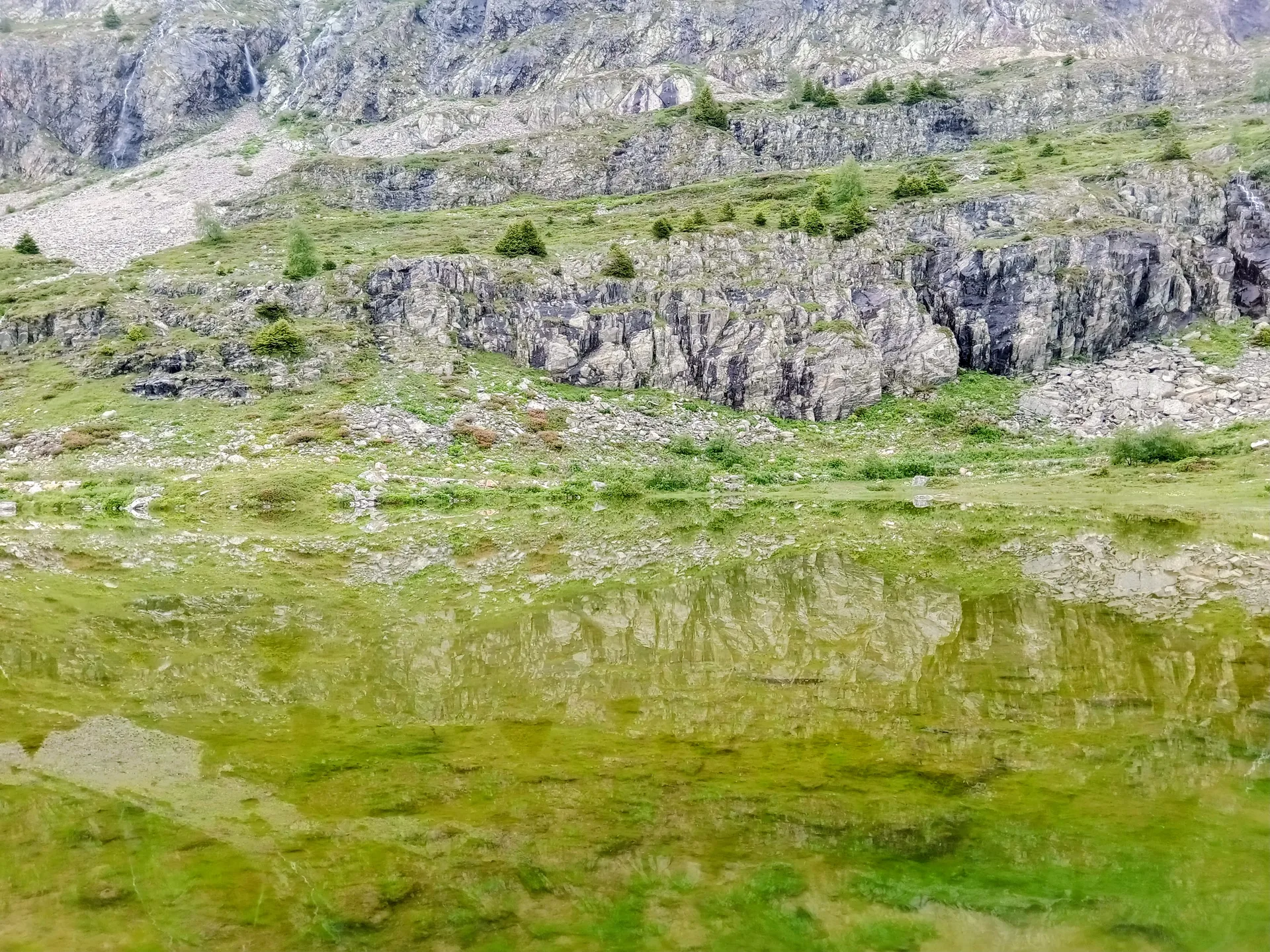 Lac du Verney à Allemond — À 3,8 km du lac