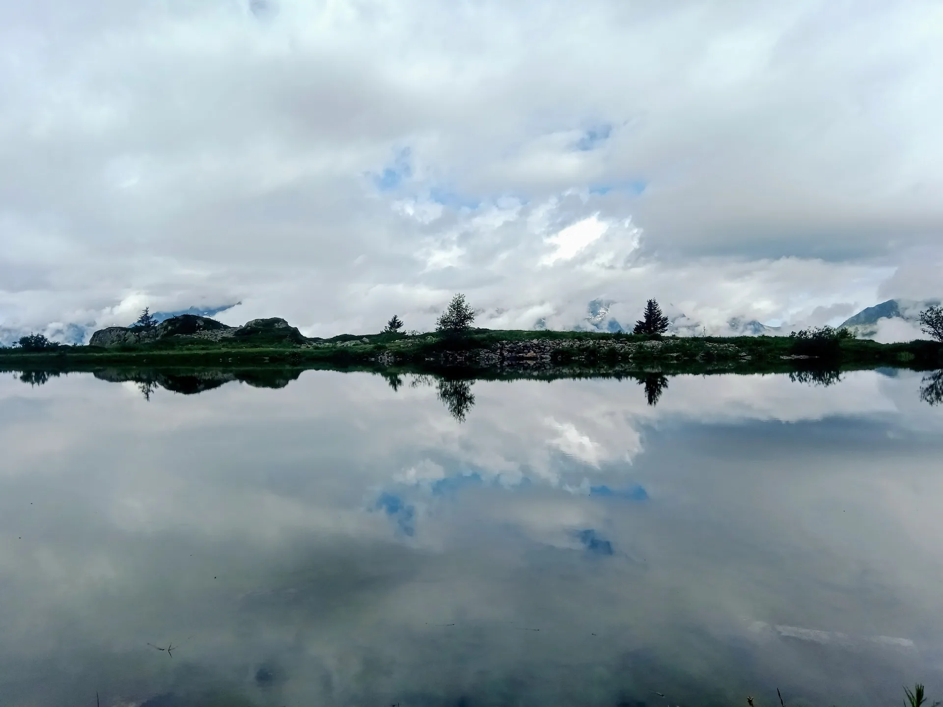 Lac du Verney à Allemond — À 3,8 km du lac