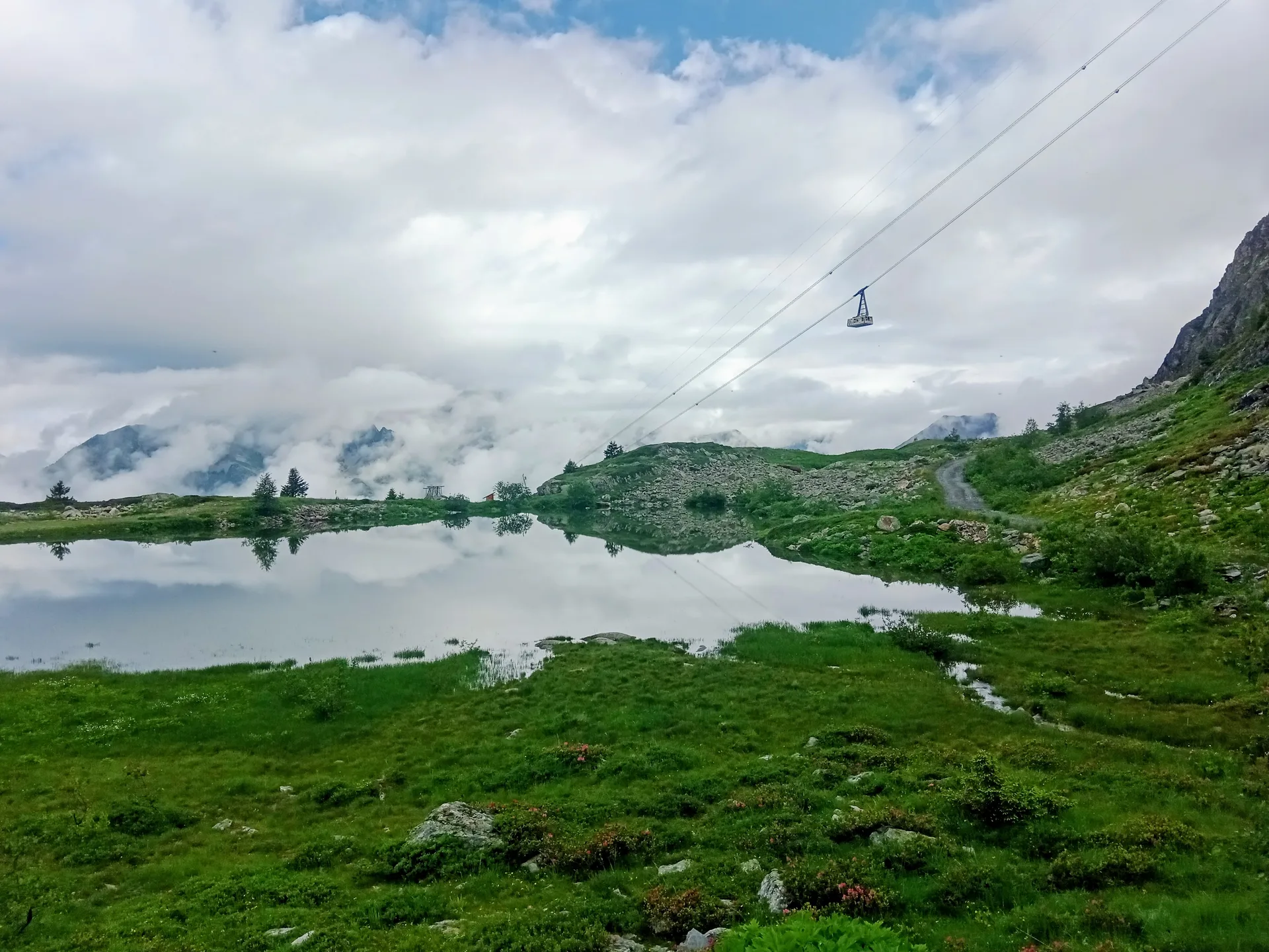Lac du Verney à Allemond — À 3,8 km du lac