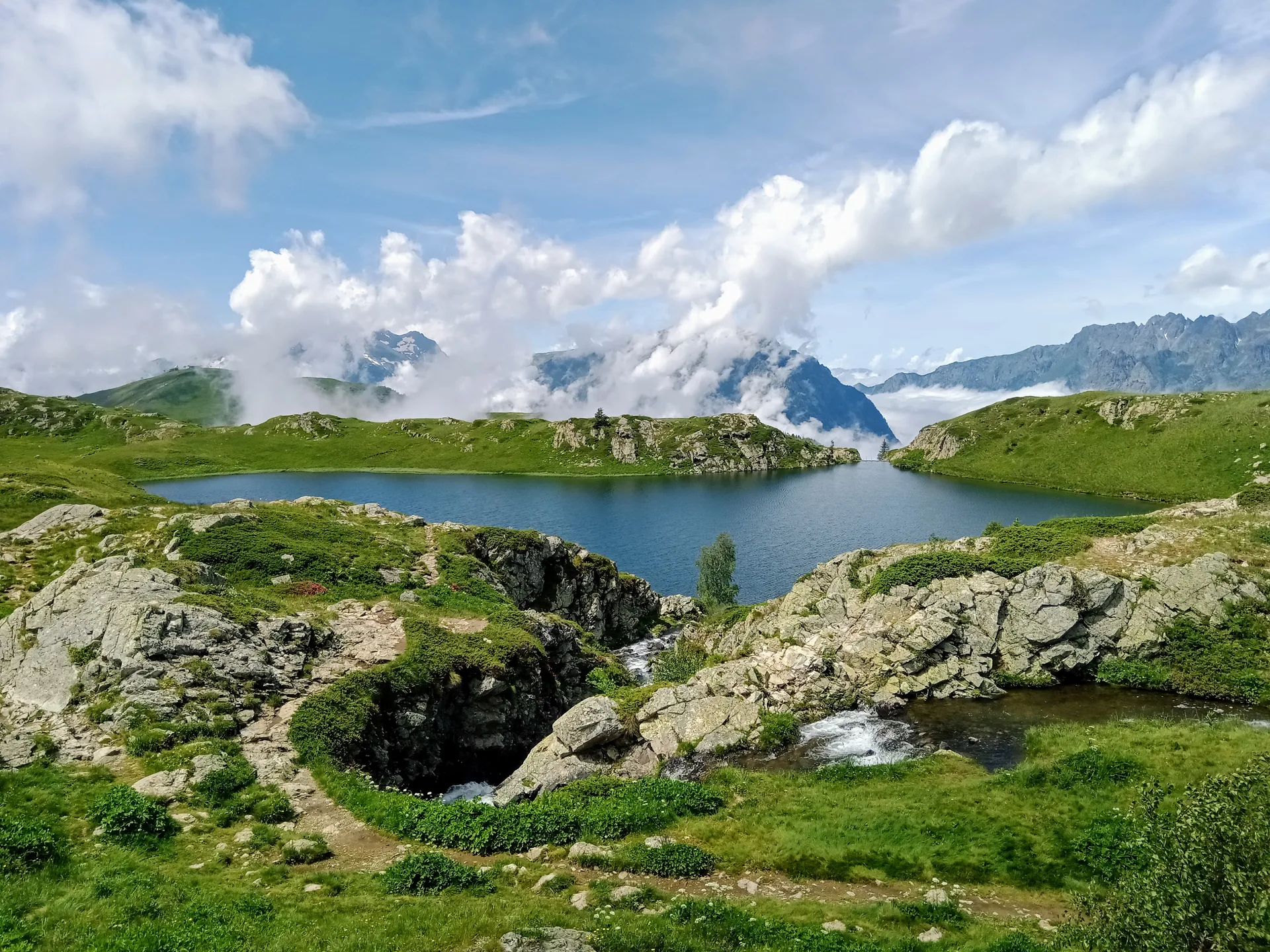 Lac du Verney à Allemond — À 3,8 km du lac