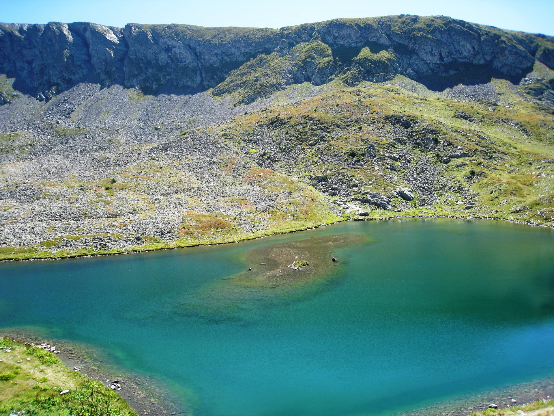 Lac Fourchu à Livet-et-Gavet — À 3,9 km du lac
