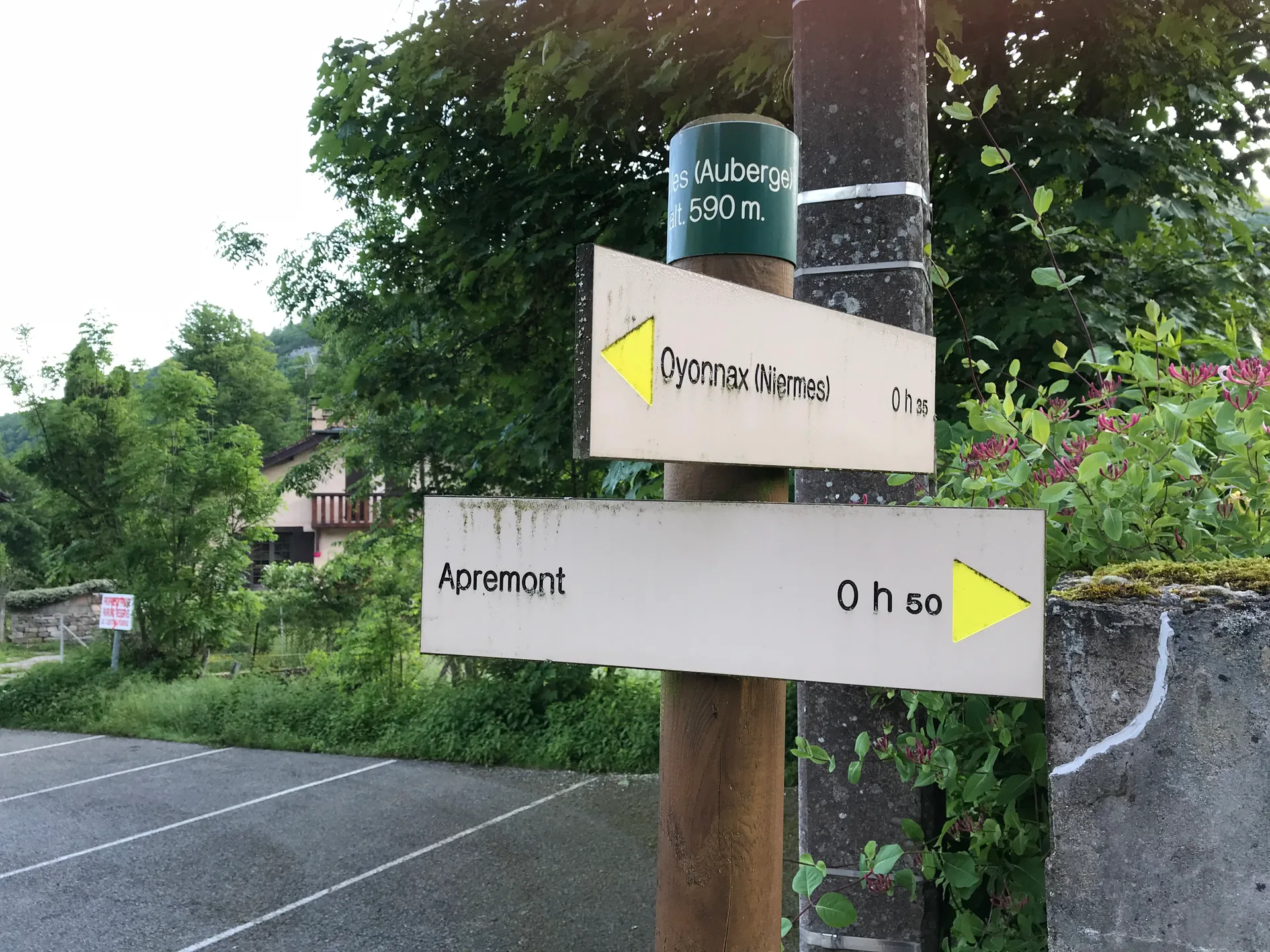Lac Genin à Charix — À 2,8 km du lac