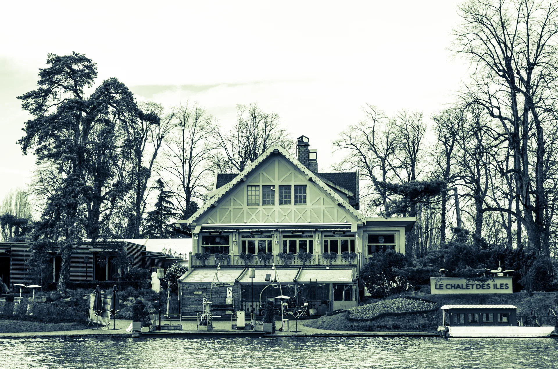 Lac Inférieur à Paris — Sur le lac