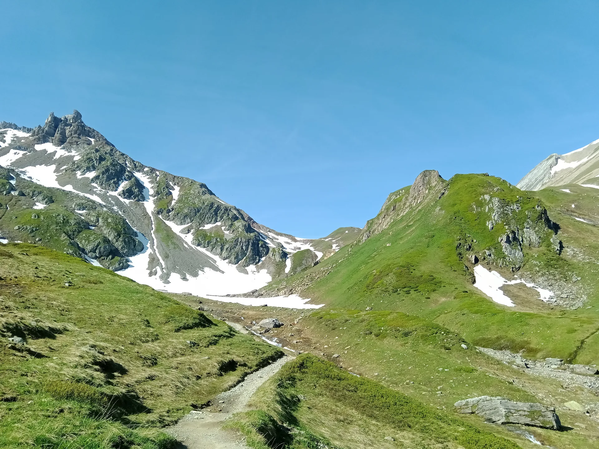 Lac Jovet à Les Contamines-Montjoie — À 2,1 km du lac