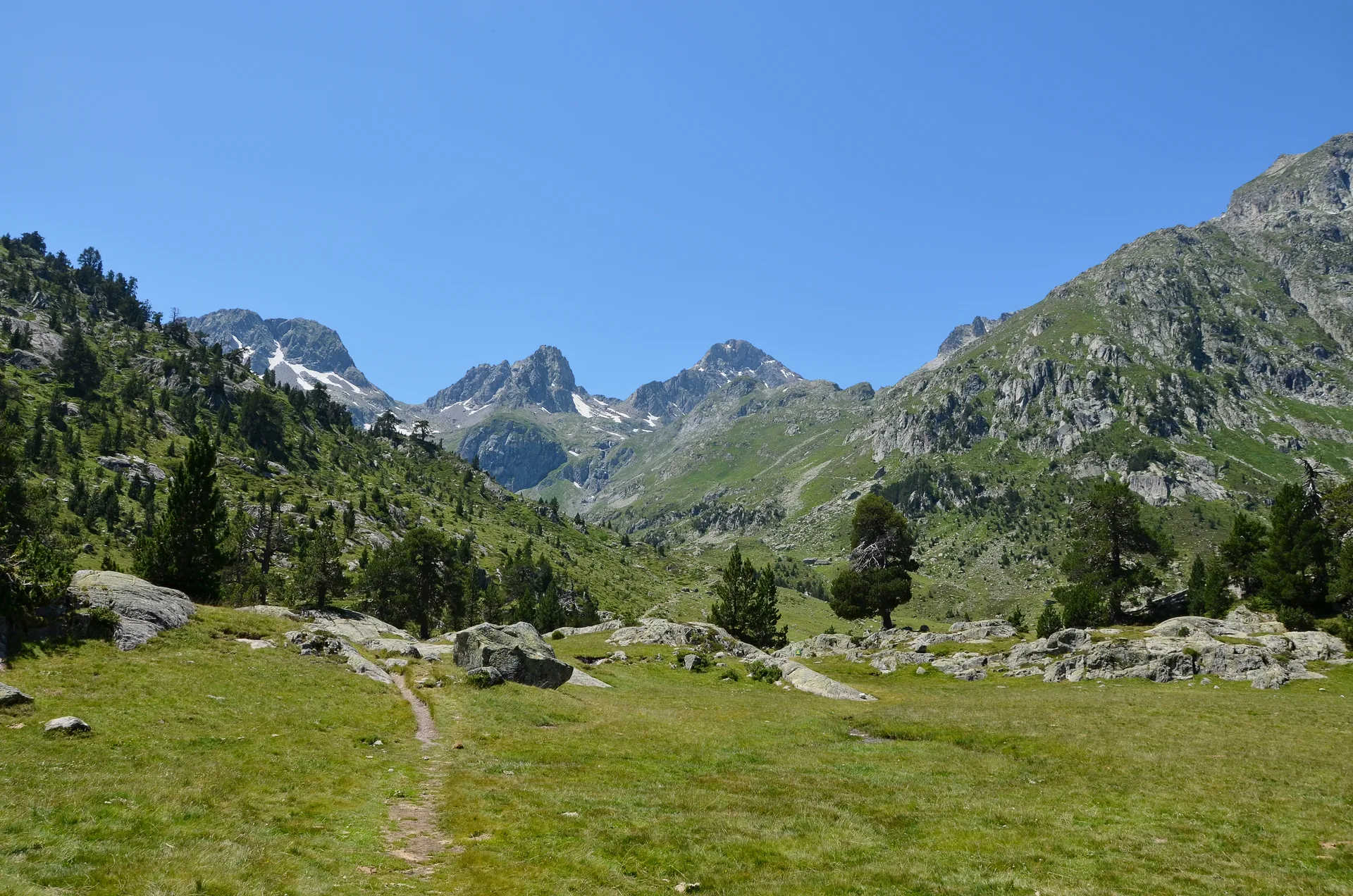 Lac Nère à Estaing — À 1,8 km du lac