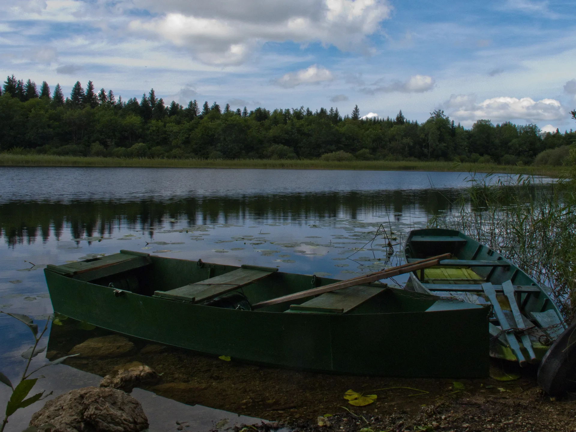 Lacs d'Etival à Étival — À 328 m du lac