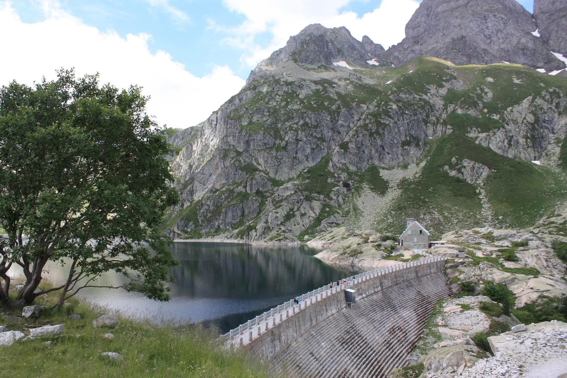 Lacs de Batboucou à Laruns — À 748 m du lac