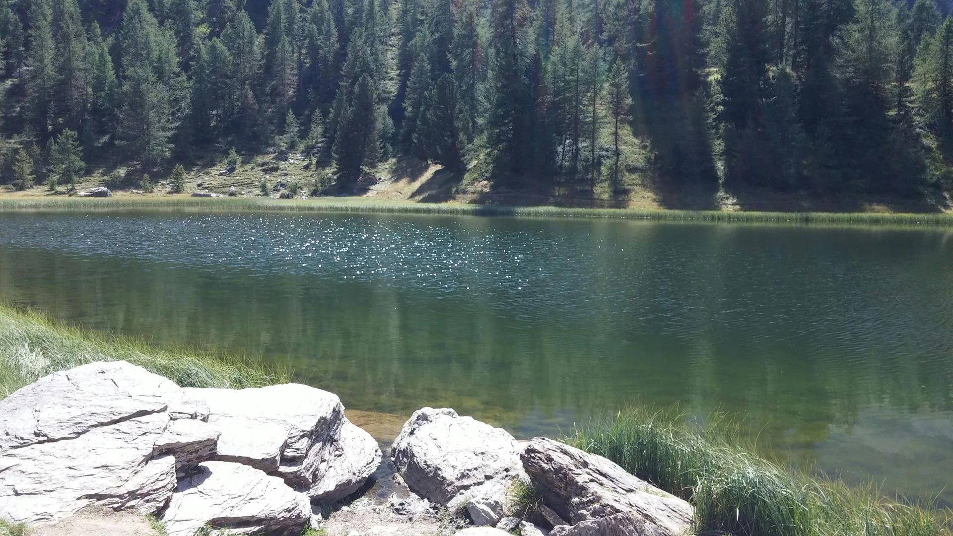 Lacs de Crupillouse à Piégut — À 1,9 km du lac