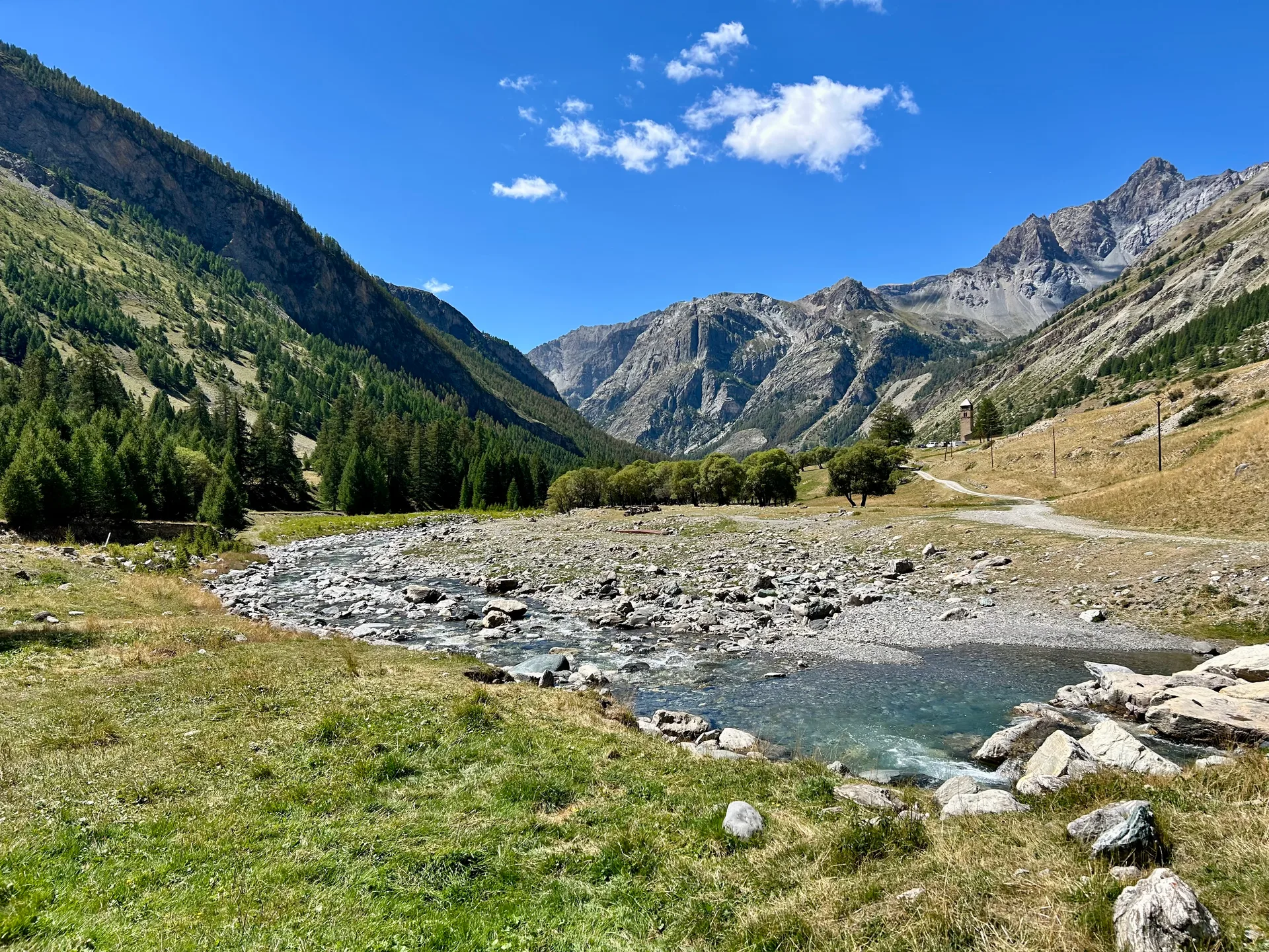 Lacs de Marinet à Saint-Paul-sur-Ubaye — À 3,5 km du lac