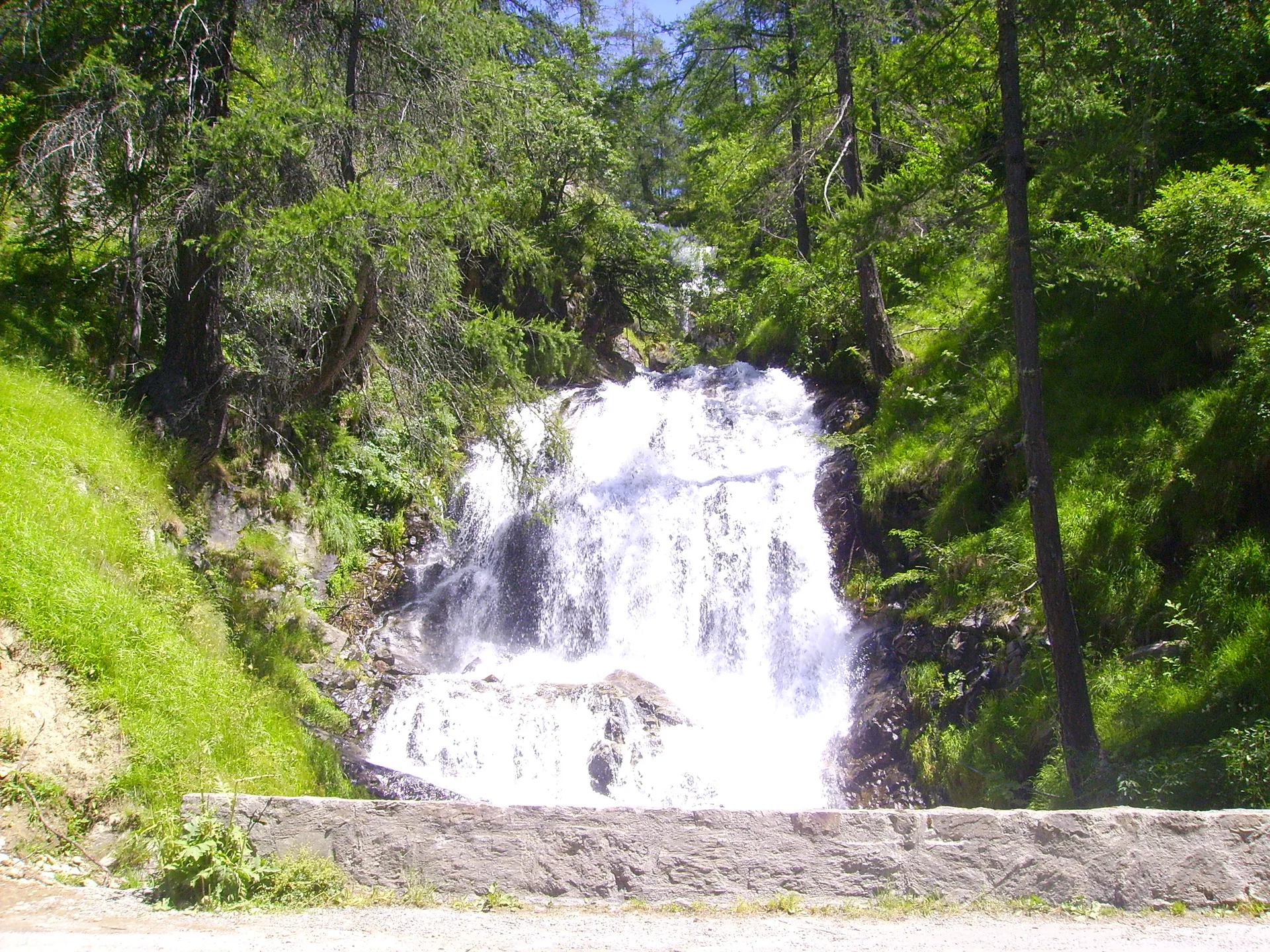 Lacs de Vens à Saint-Étienne-de-Tinée — À 2,5 km du lac