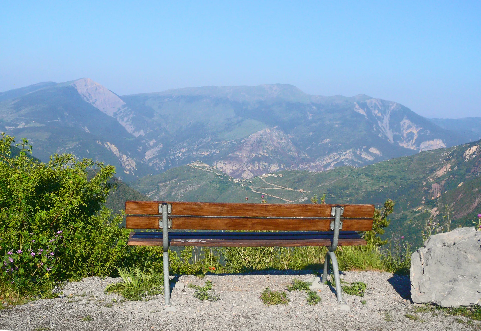 Lacs des Millefonts à Valdeblore — À 4,6 km du lac