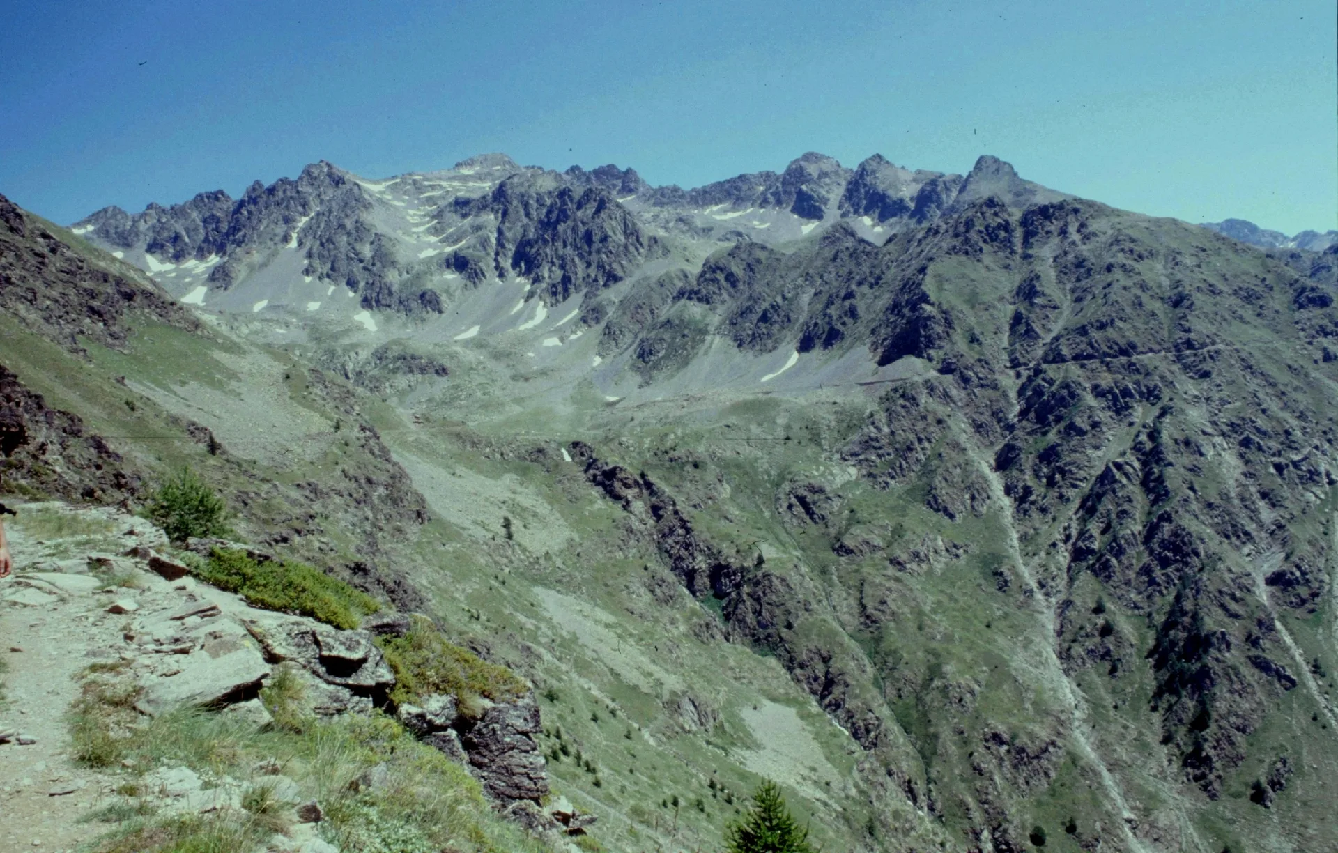 Lacs Varicles à Saint-Étienne-de-Tinée — À 882 m du lac