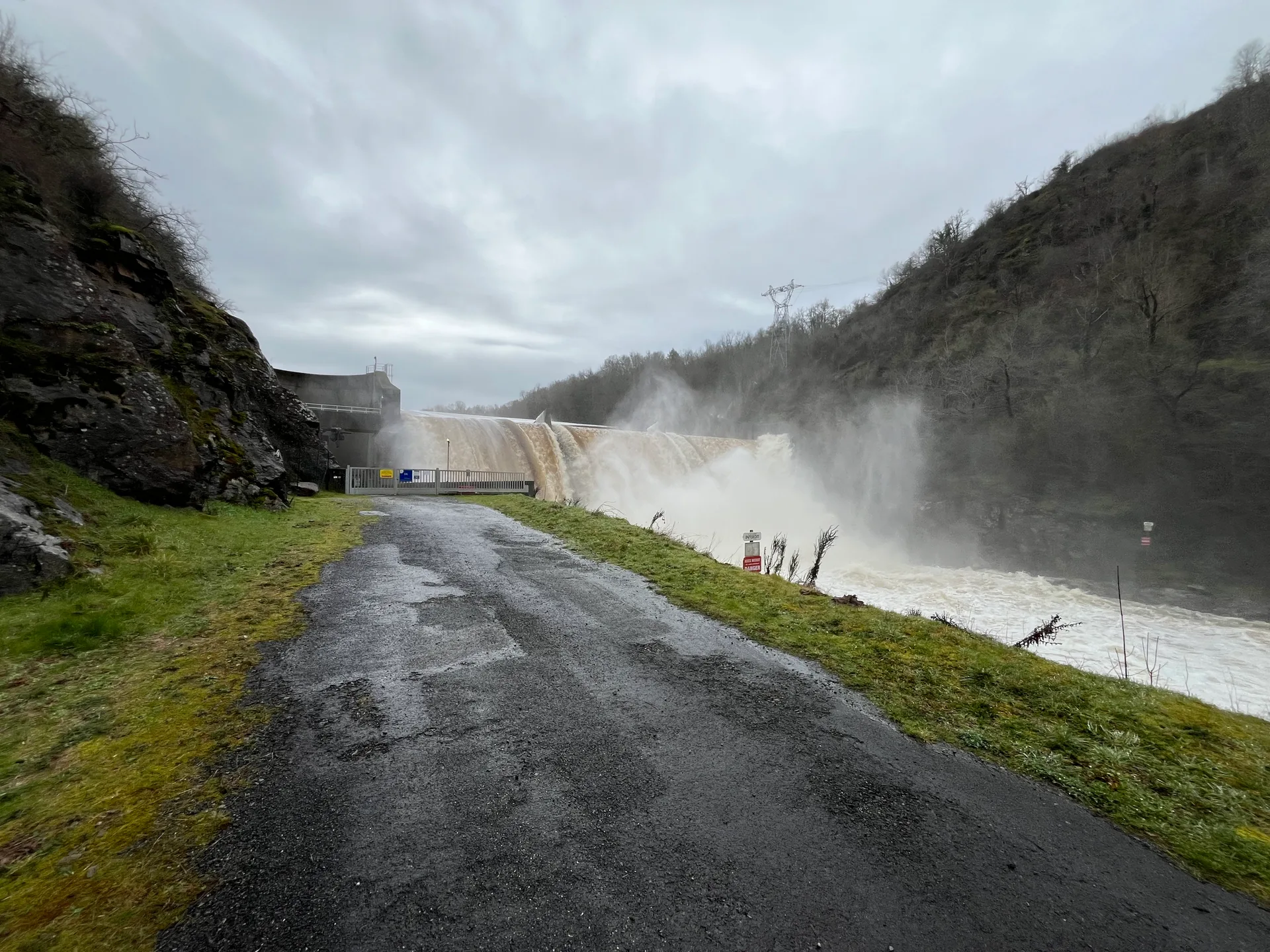Le Bourg d'Hem à Le Bourg-d'Hem — À 1,5 km du lac