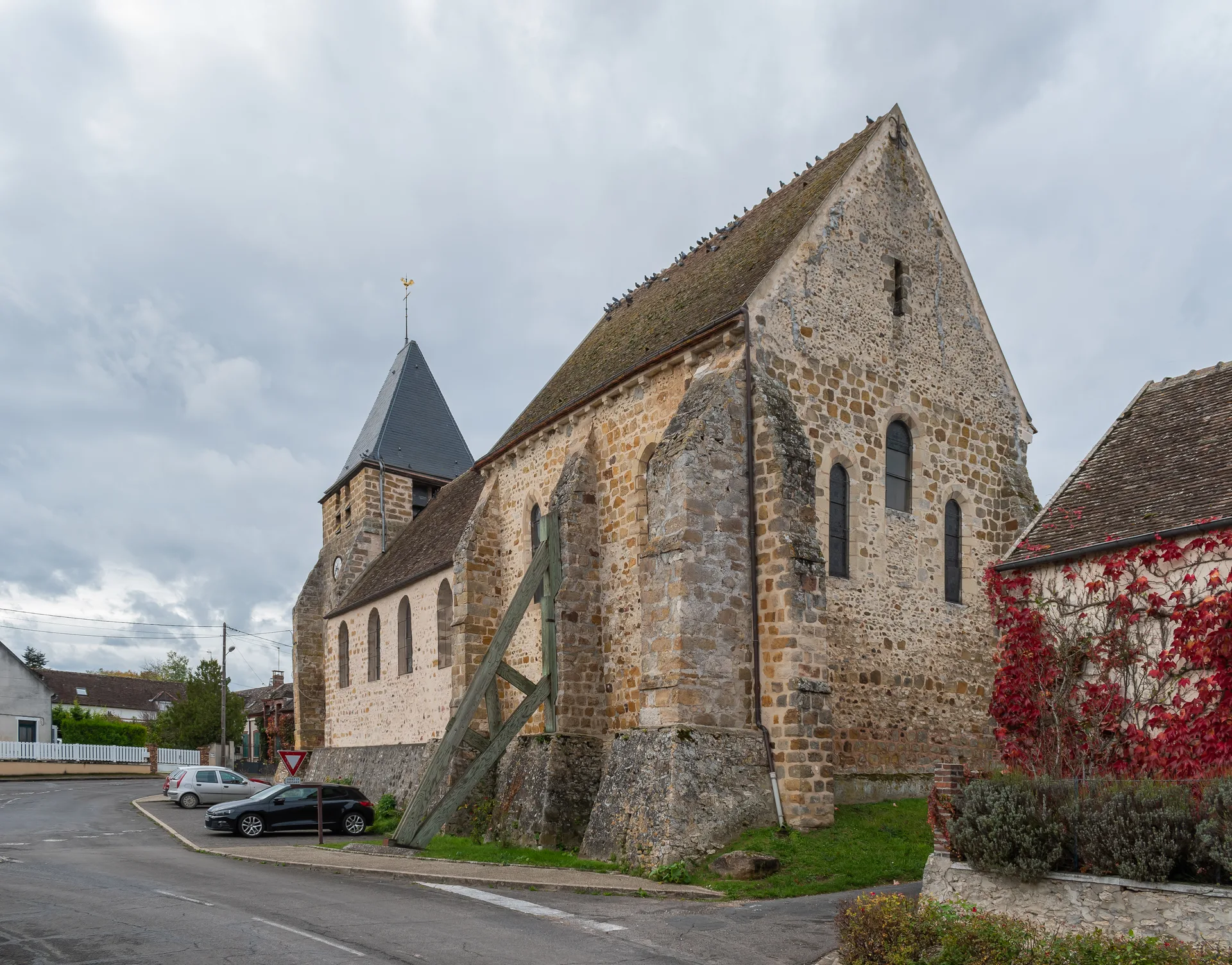 Le clos des lacs à Châtenay-sur-Seine — À 1,4 km du lac