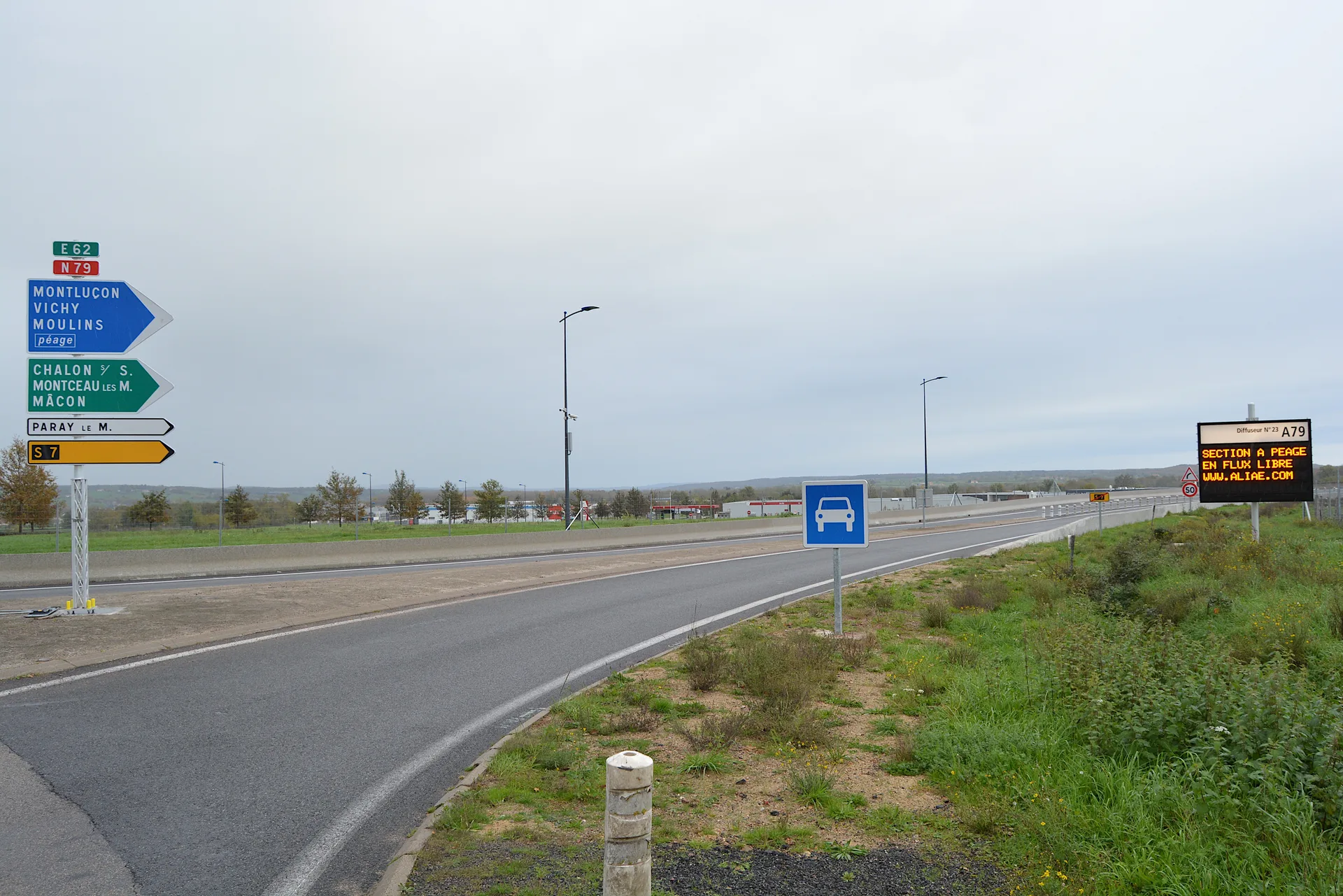 Le Grand Etang à Chassenard — À 4,5 km du lac